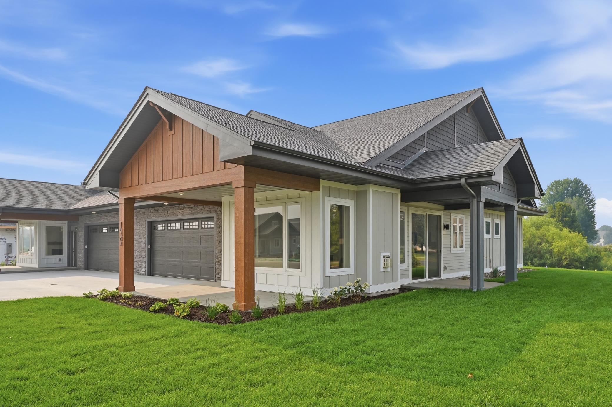 1st image of 16303 Esprit Ct, Lakeville, MN 55044 | MLS# 6822930