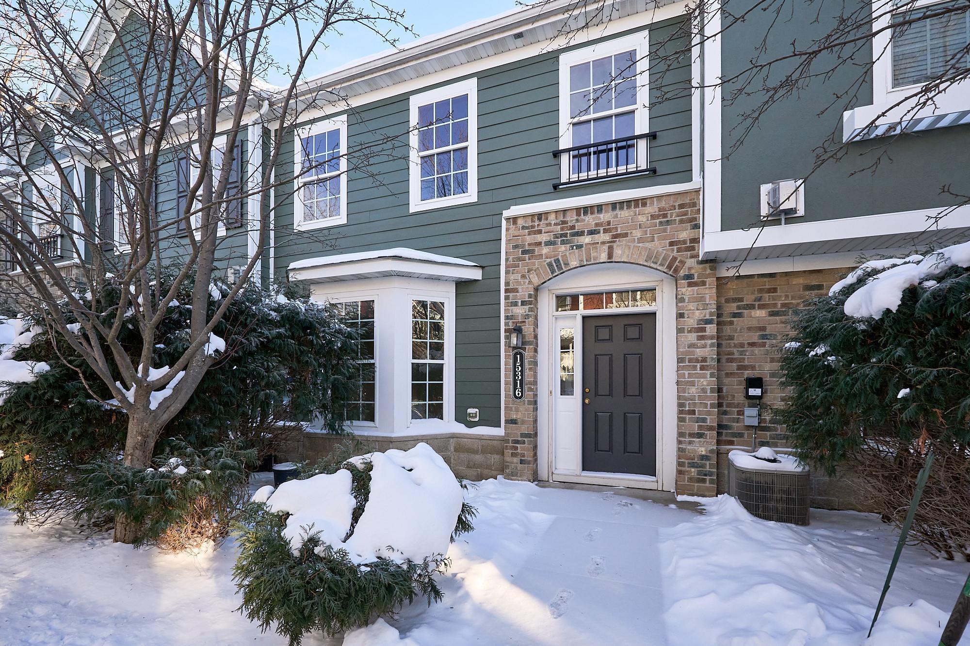 Homes for sale in Apple Valley, MN | 15316 Founders Ln #304, Apple Valley, MN 55124 | MLS# 6823333