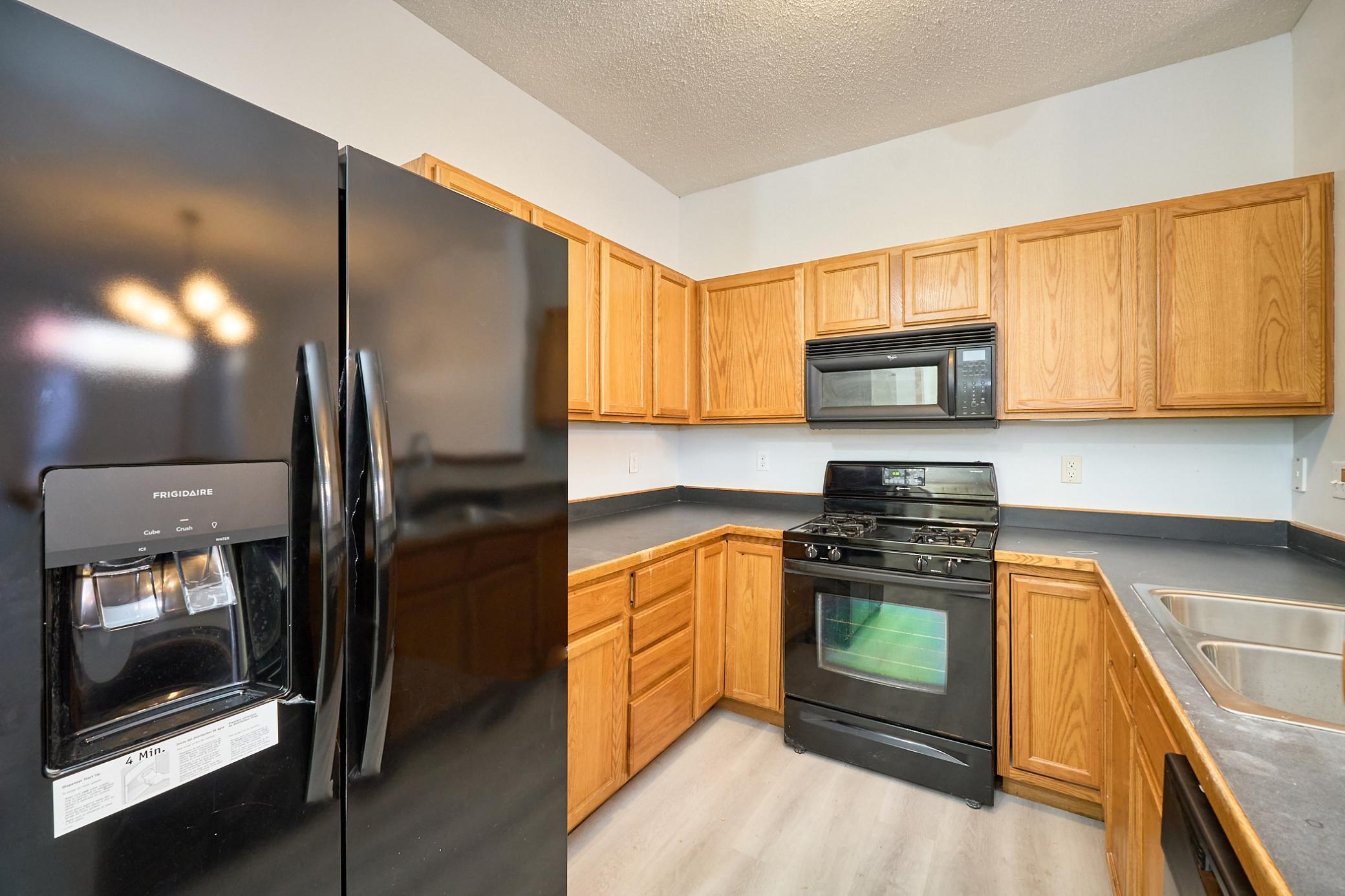 Homes for sale in Apple Valley, MN | 15316 Founders Ln #304, Apple Valley, MN 55124 | MLS# 6823333