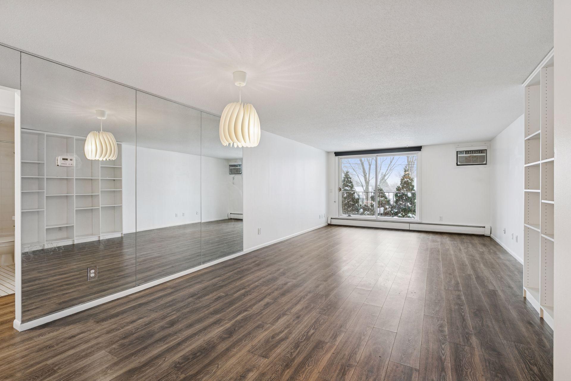 Homes for sale in Saint Louis Park, MN | 4625 Minnetonka Blvd #102, Saint Louis Park, MN 55416 | MLS# 6824002