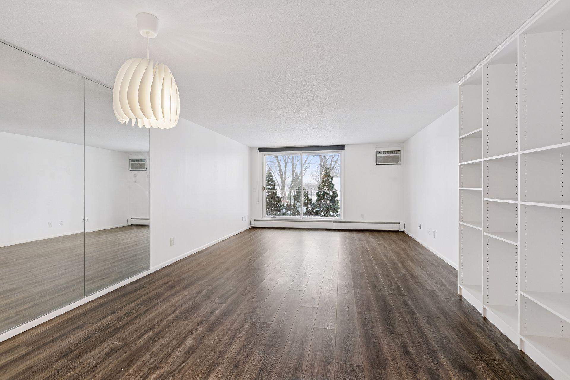 Homes for sale in Saint Louis Park, MN | 4625 Minnetonka Blvd #102, Saint Louis Park, MN 55416 | MLS# 6824002