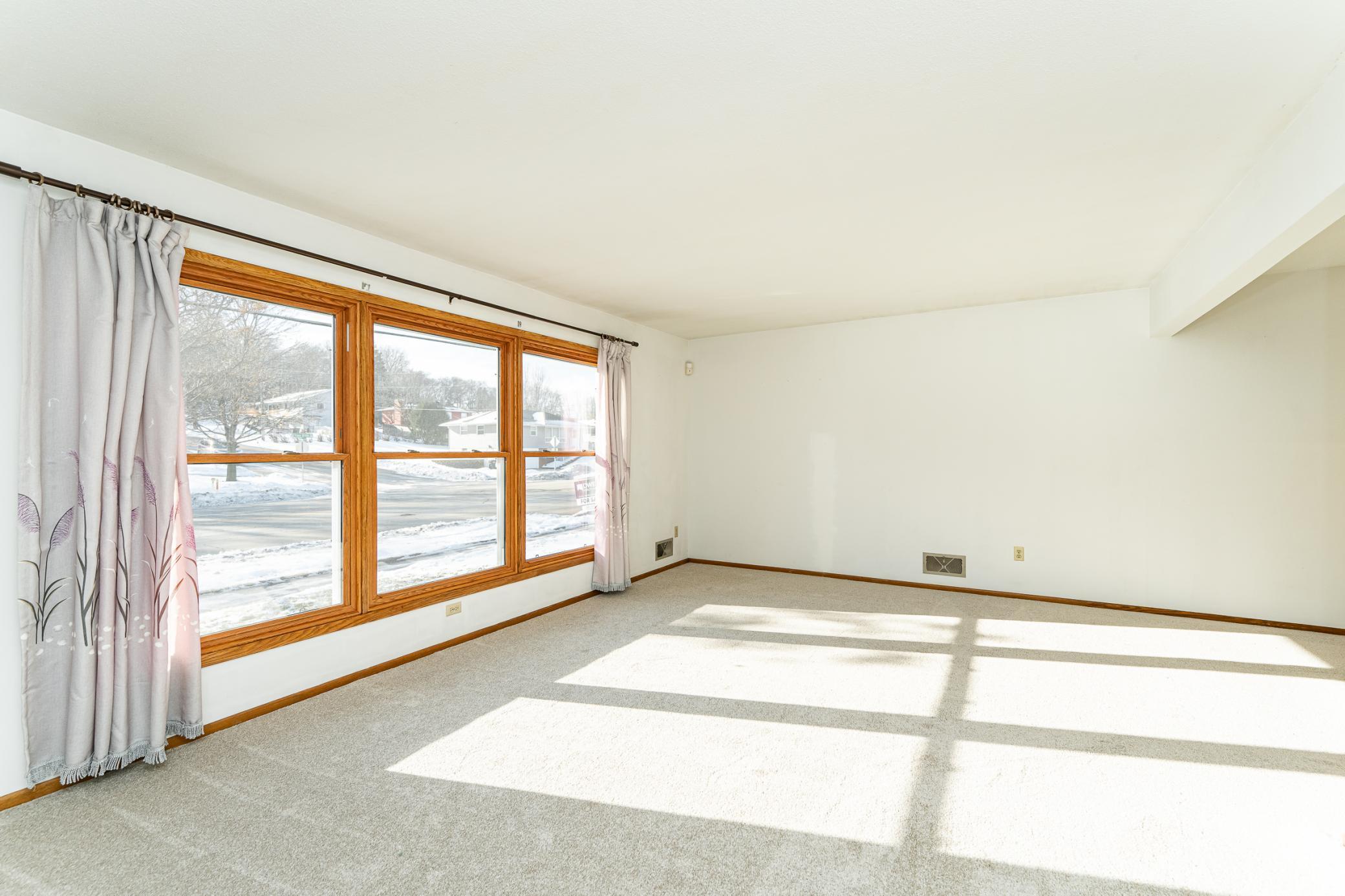 Homes for sale in Rochester, MN | 825 Elton Hills Dr Nw, Rochester, MN 55901 | MLS# 6824022