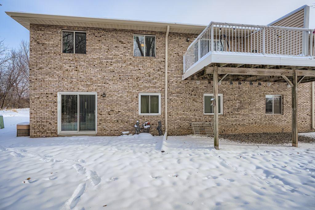 Homes for sale in Vadnais Heights, MN | 927 Pond View Ct, Vadnais Heights, MN 55127 | MLS# 6824092