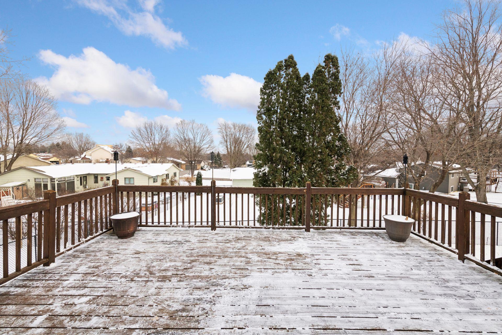 Homes for sale in Chaska, MN | 1521 Crest Dr, Chaska, MN 55318 | MLS# 6824155