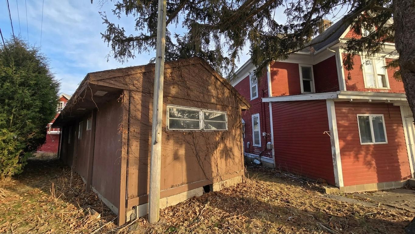 29th image of 315 W Newburg Ave, Mabel, MN 55954 | MLS# 6824368