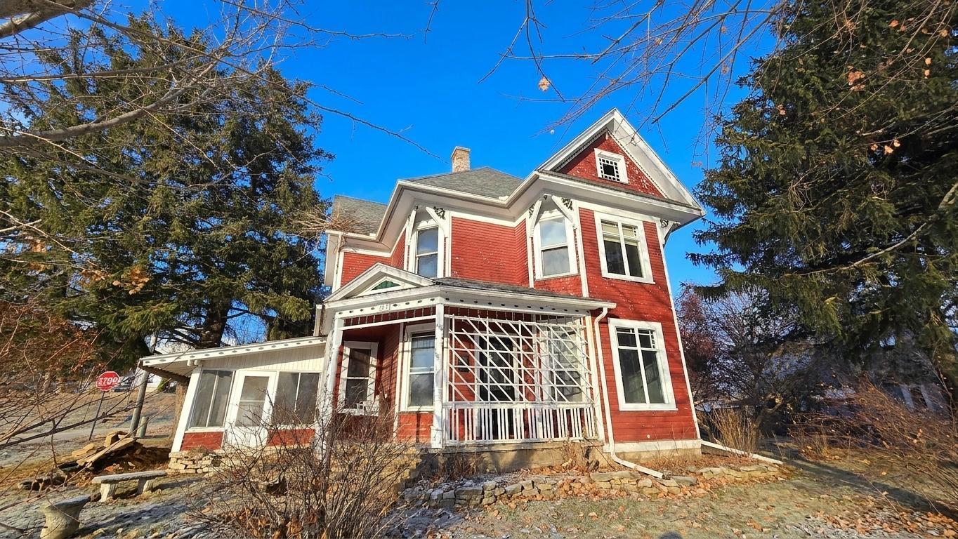 3rd image of 315 W Newburg Ave, Mabel, MN 55954 | MLS# 6824368