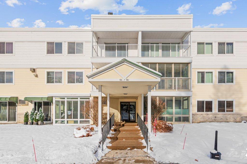 Homes for sale in Little Canada, MN | 132 Demont Ave E #136, Little Canada, MN 55117 | MLS# 6824506