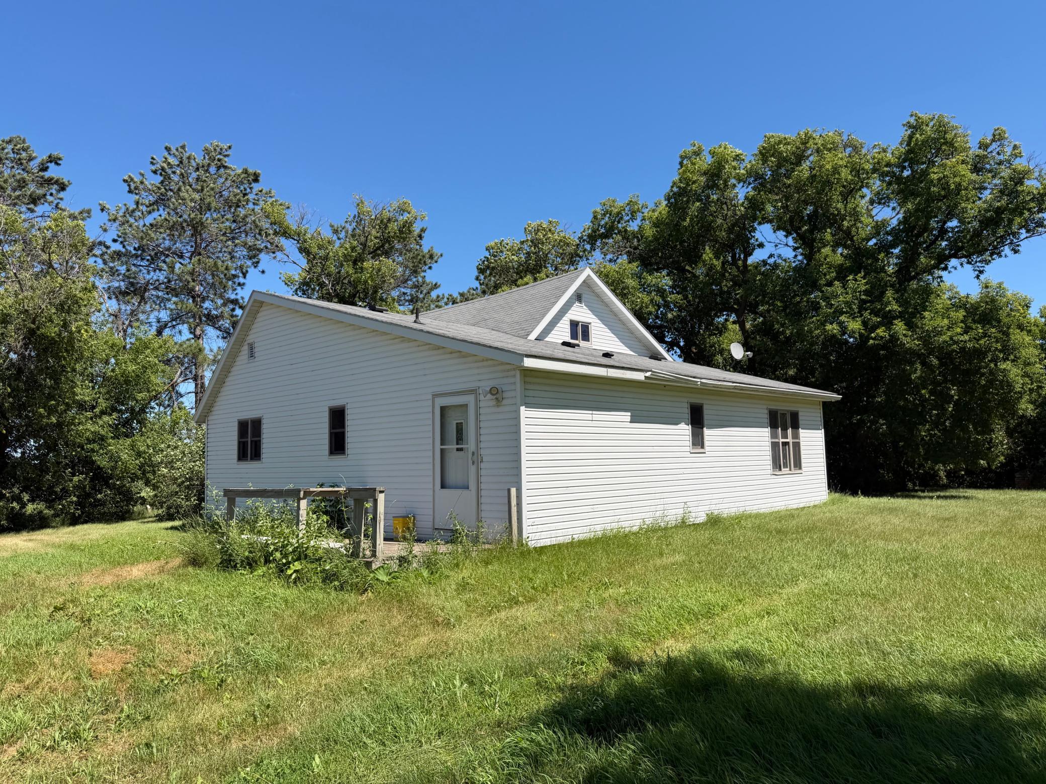 Homes for sale in Roseau, MN | 44028 220th St, Roseau, MN 56751 | MLS# 6824569