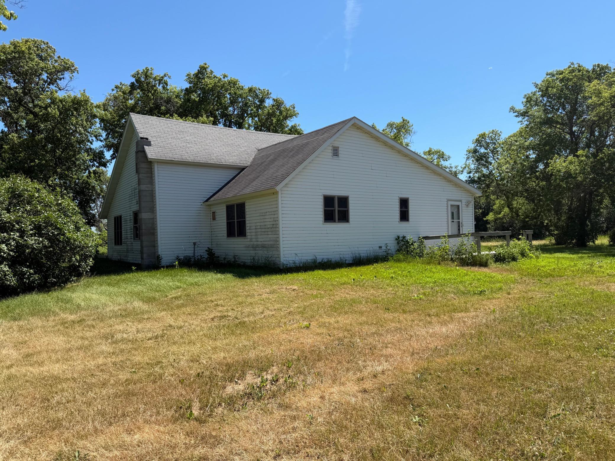 Homes for sale in Roseau, MN | 44028 220th St, Roseau, MN 56751 | MLS# 6824569