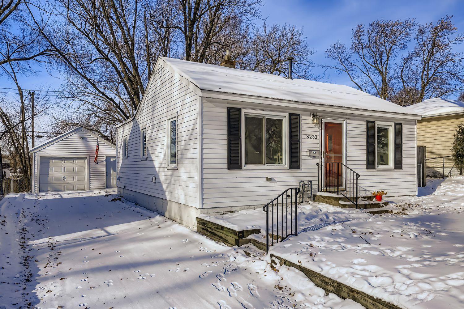 Homes for sale in Bloomington, MN | 8232 Wentworth Ave S, Bloomington, MN 55420 | MLS# 6824674