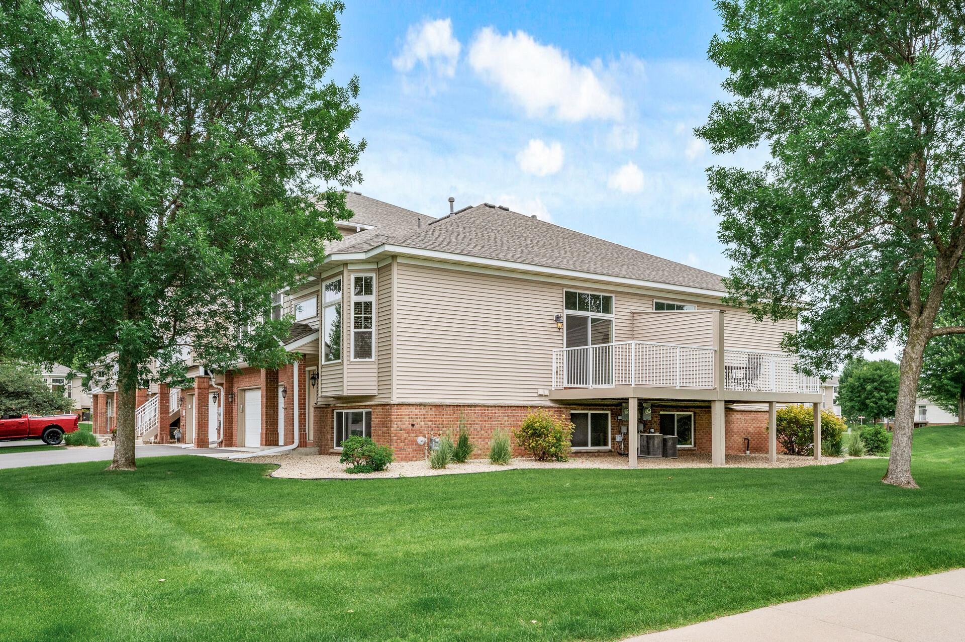 Homes for sale in Lakeville, MN | 20060 Heritage Dr, Lakeville, MN 55044 | MLS# 6824696