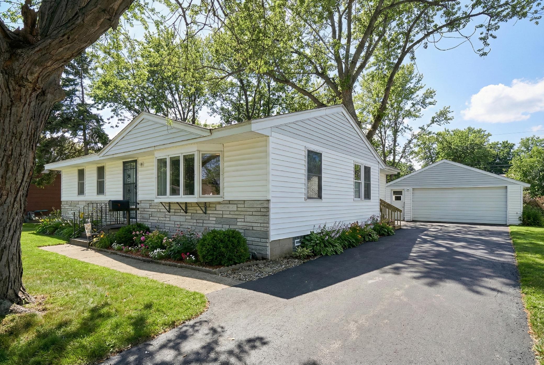 Homes for sale in Fridley, MN | 5850 6th St Ne, Fridley, MN 55432 | MLS# 6826170