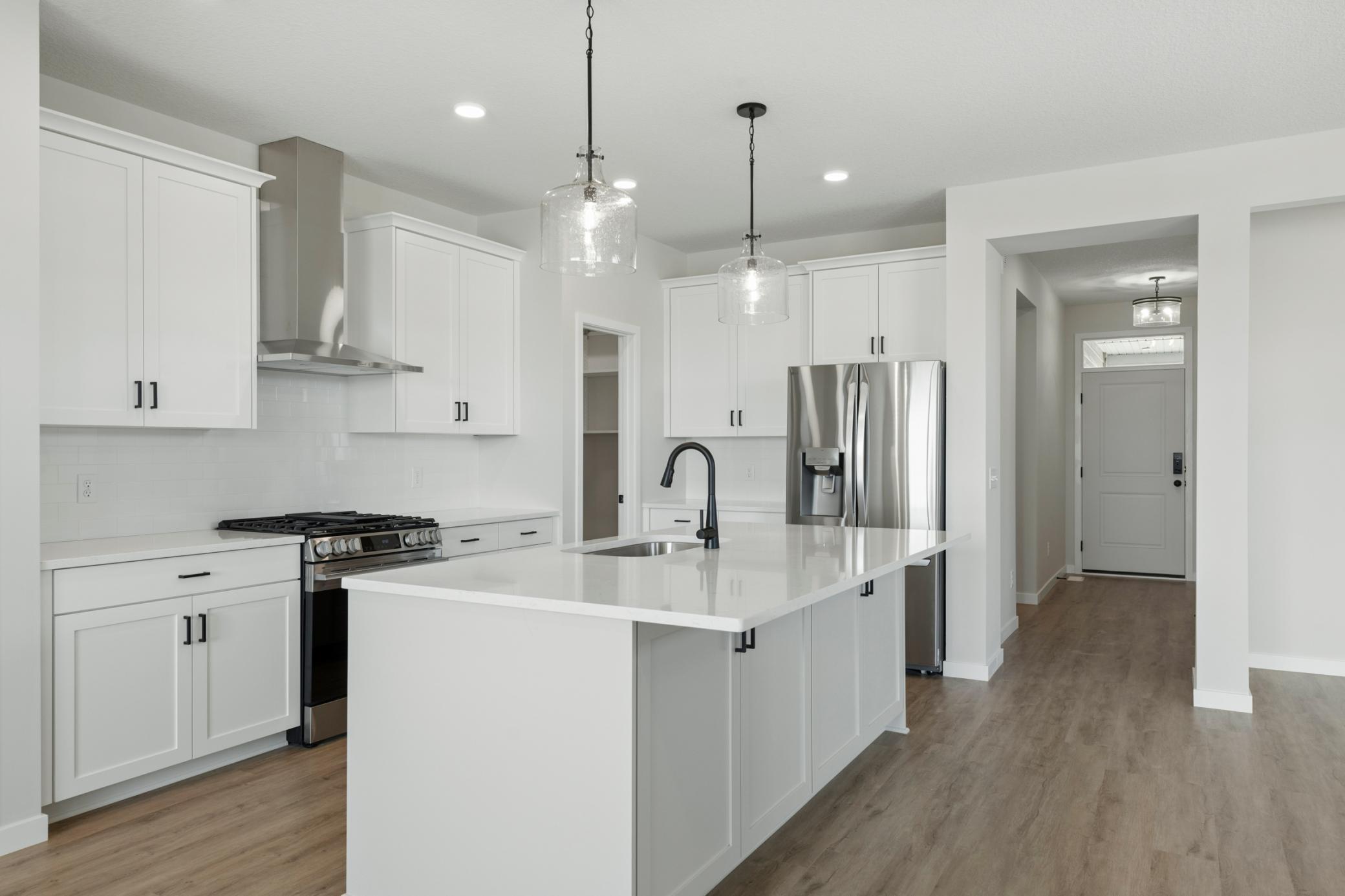 3rd image of 20250 Keystone Ave, Lakeville, MN 55044 | MLS# 6826400