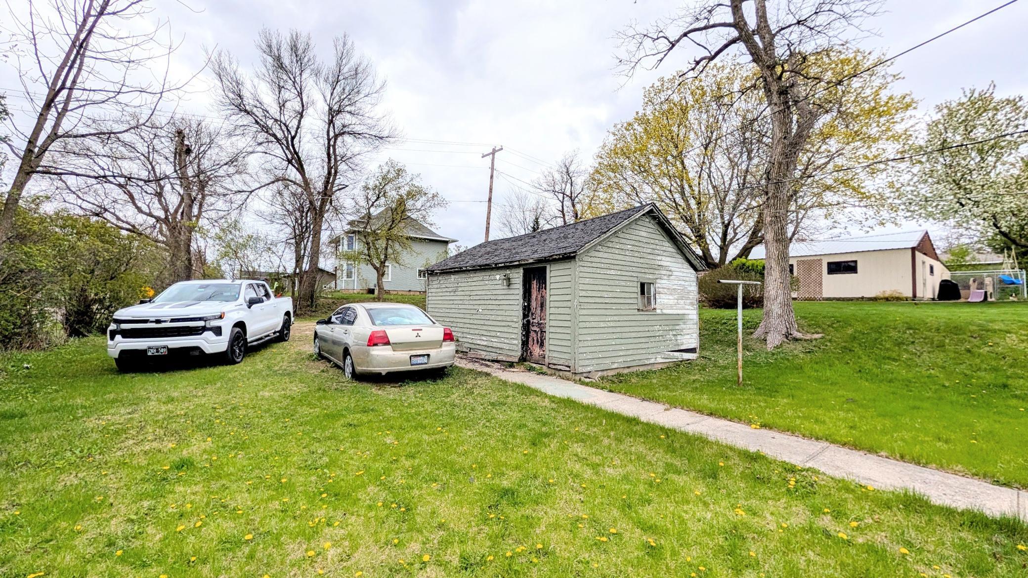 Homes for sale in Lake Benton, MN | 112 Bluff St E, Lake Benton, MN 56149 | MLS# 6826766