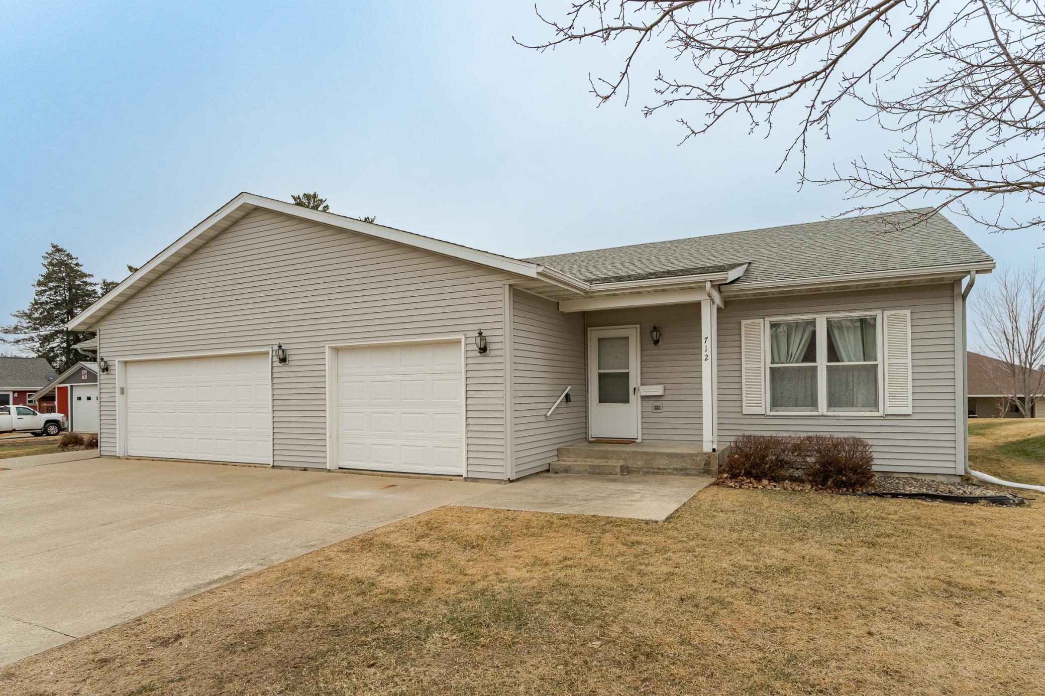 Homes for sale in Spring Valley, MN | 712 Memorial Dr, Spring Valley, MN 55975 | MLS# 7000052