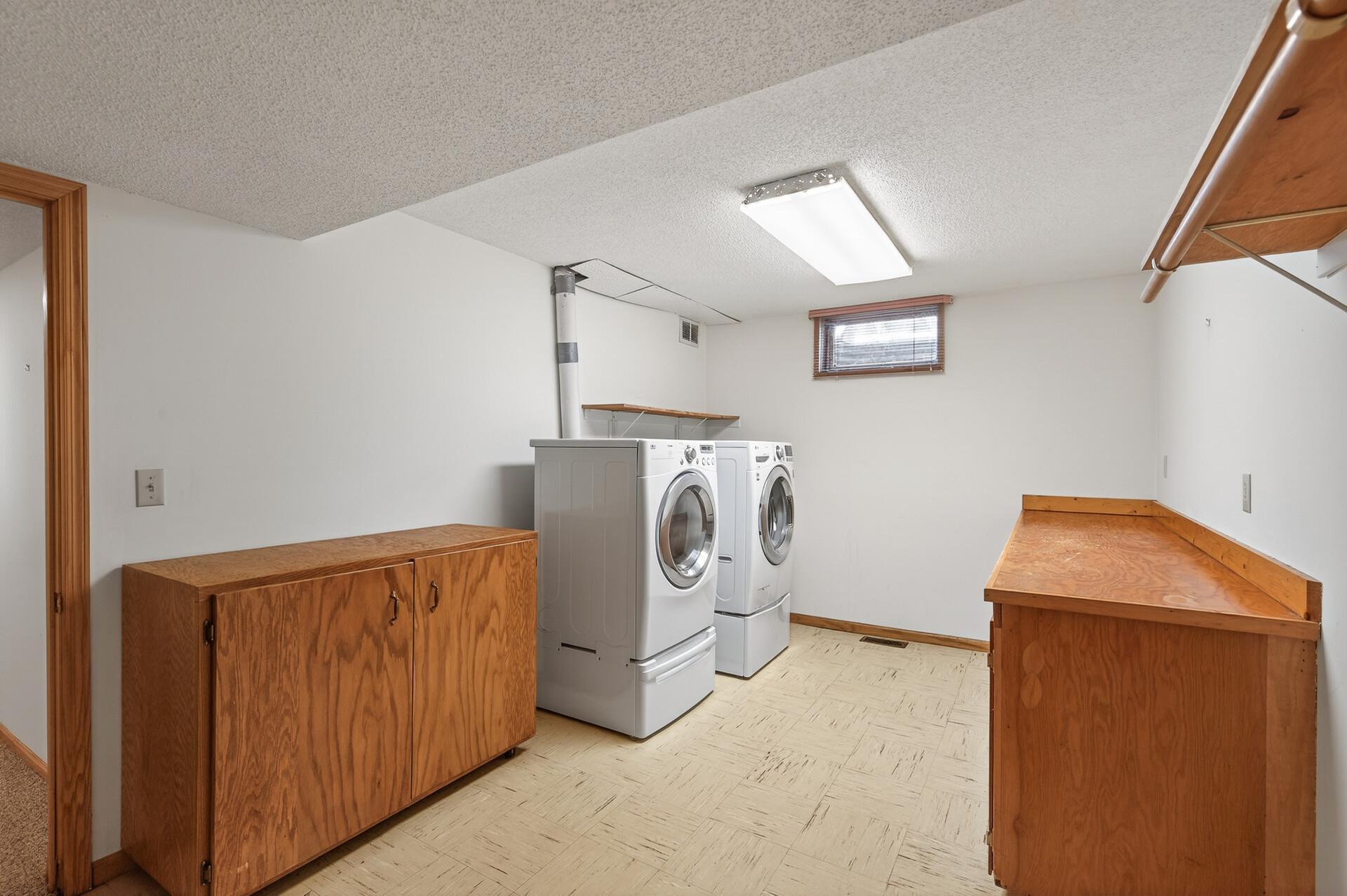 Homes for sale in West Saint Paul, MN | 1885 Heather Ct, West Saint Paul, MN 55118 | MLS# 7000567