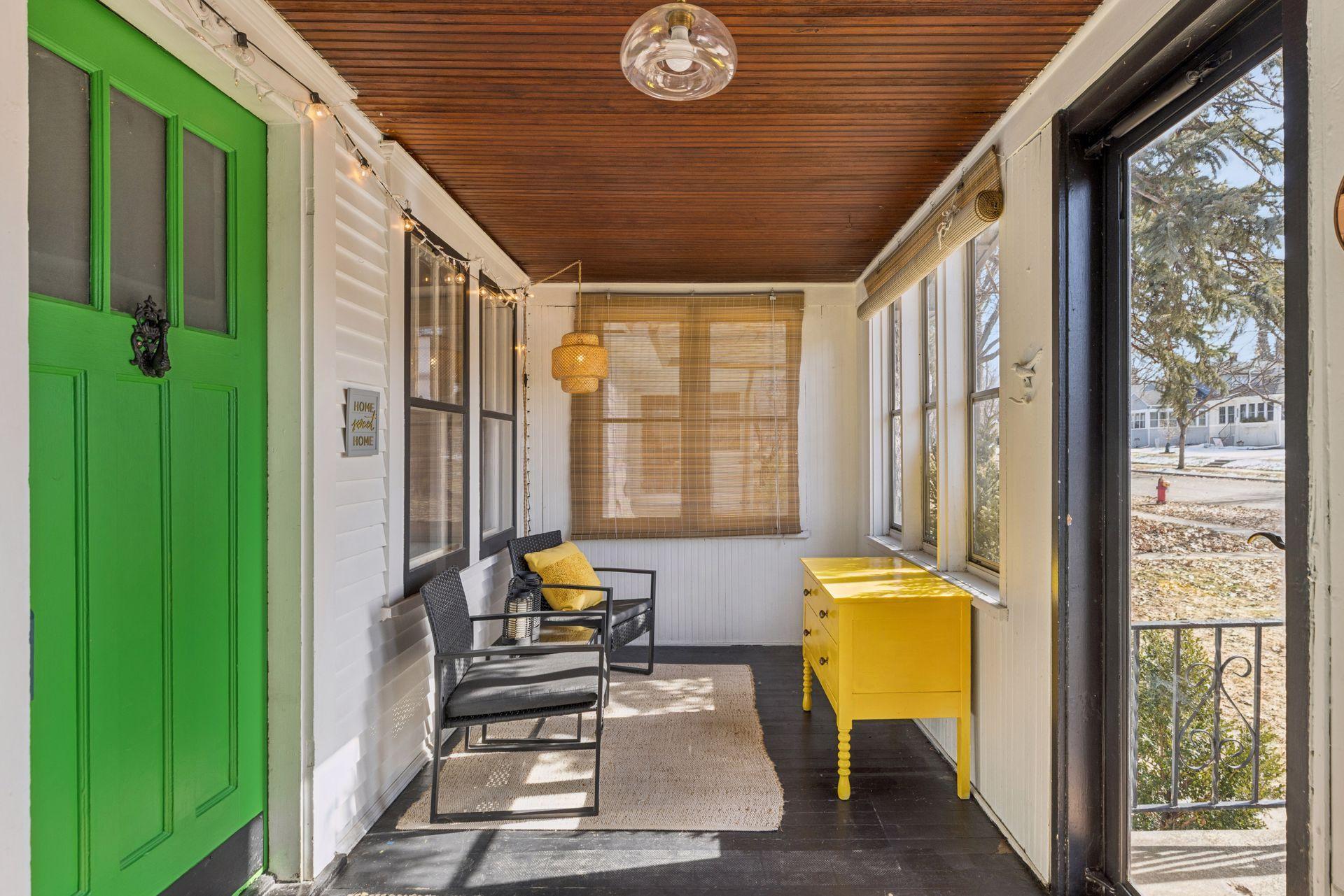 Homes for sale in Saint Paul, MN | 1679 Bayard Ave, Saint Paul, MN 55116 | MLS# 7000776