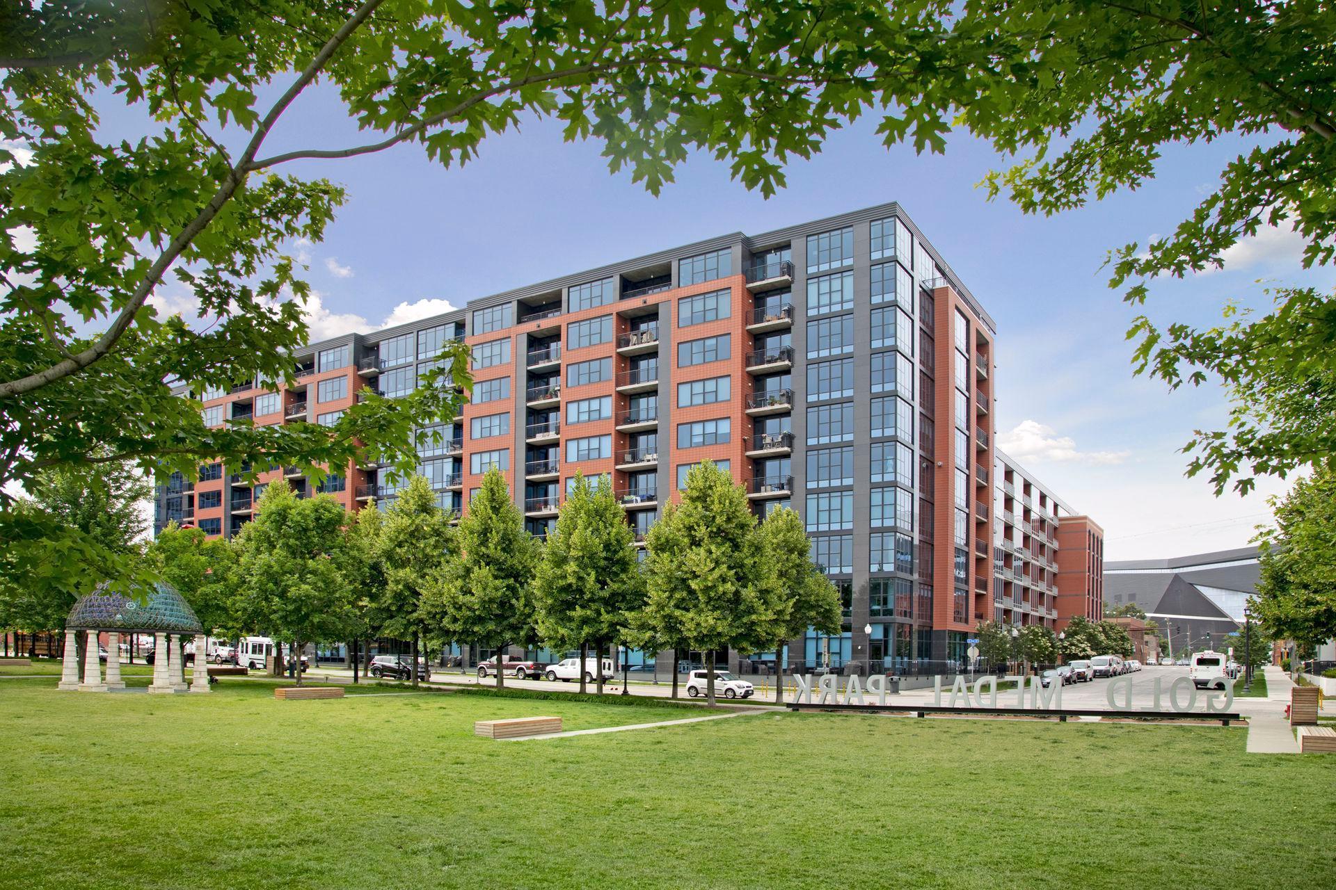 2nd image of 215 10th Ave S #211, Minneapolis, MN 55415 | MLS# 7000861