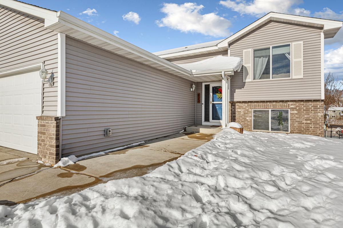 Homes for sale in Lonsdale, MN | 822 Heritage Dr Sw, Lonsdale, MN 55046 | MLS# 7001025