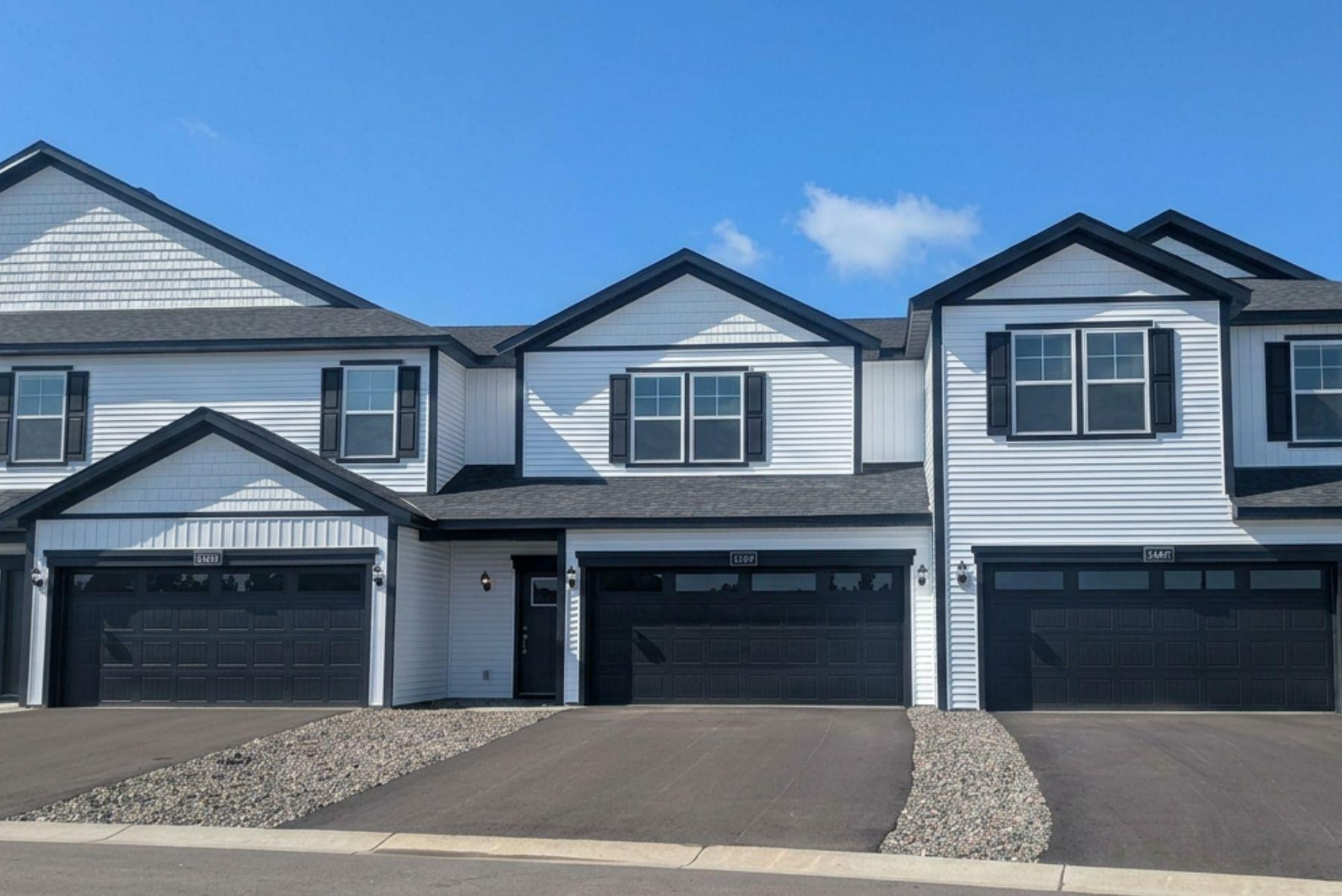 2nd image of 5489 Fall Meadow Trl, North Branch, MN 55056 | MLS# 7001059