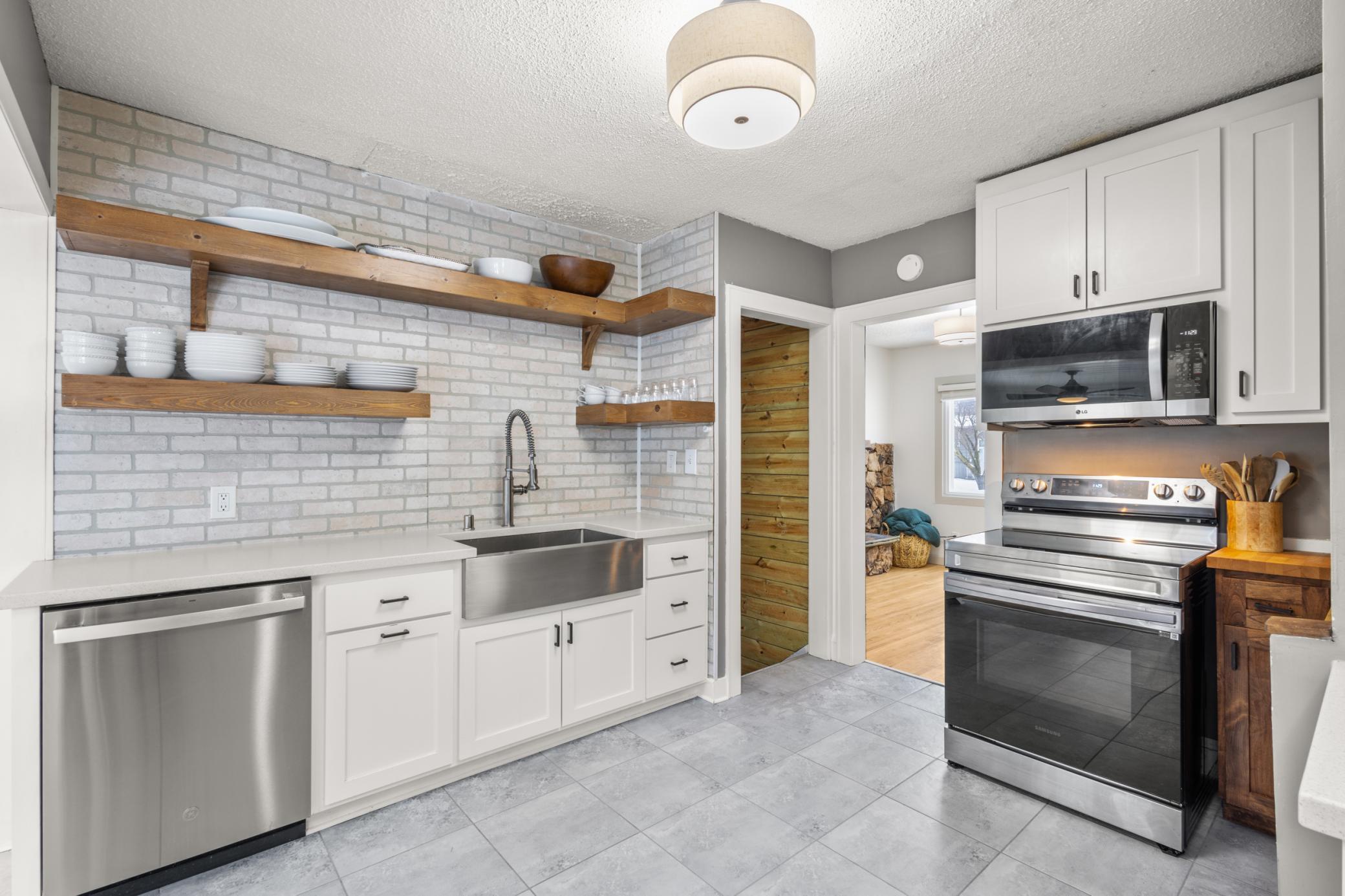 Homes for sale in Crystal, MN | 6828 Corvallis Ave N, Crystal, MN 55428 | MLS# 7001157