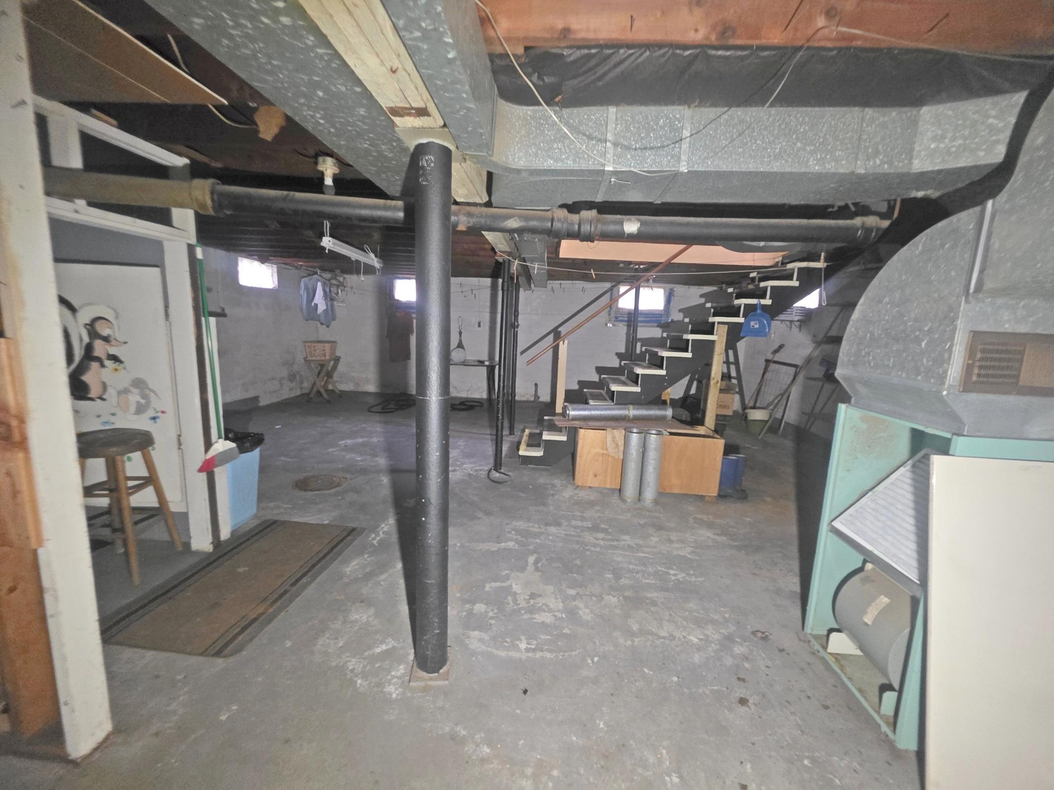 Homes for sale in Hibbing, MN | 716 E 37th St, Hibbing, MN 55746 | MLS# 7001163