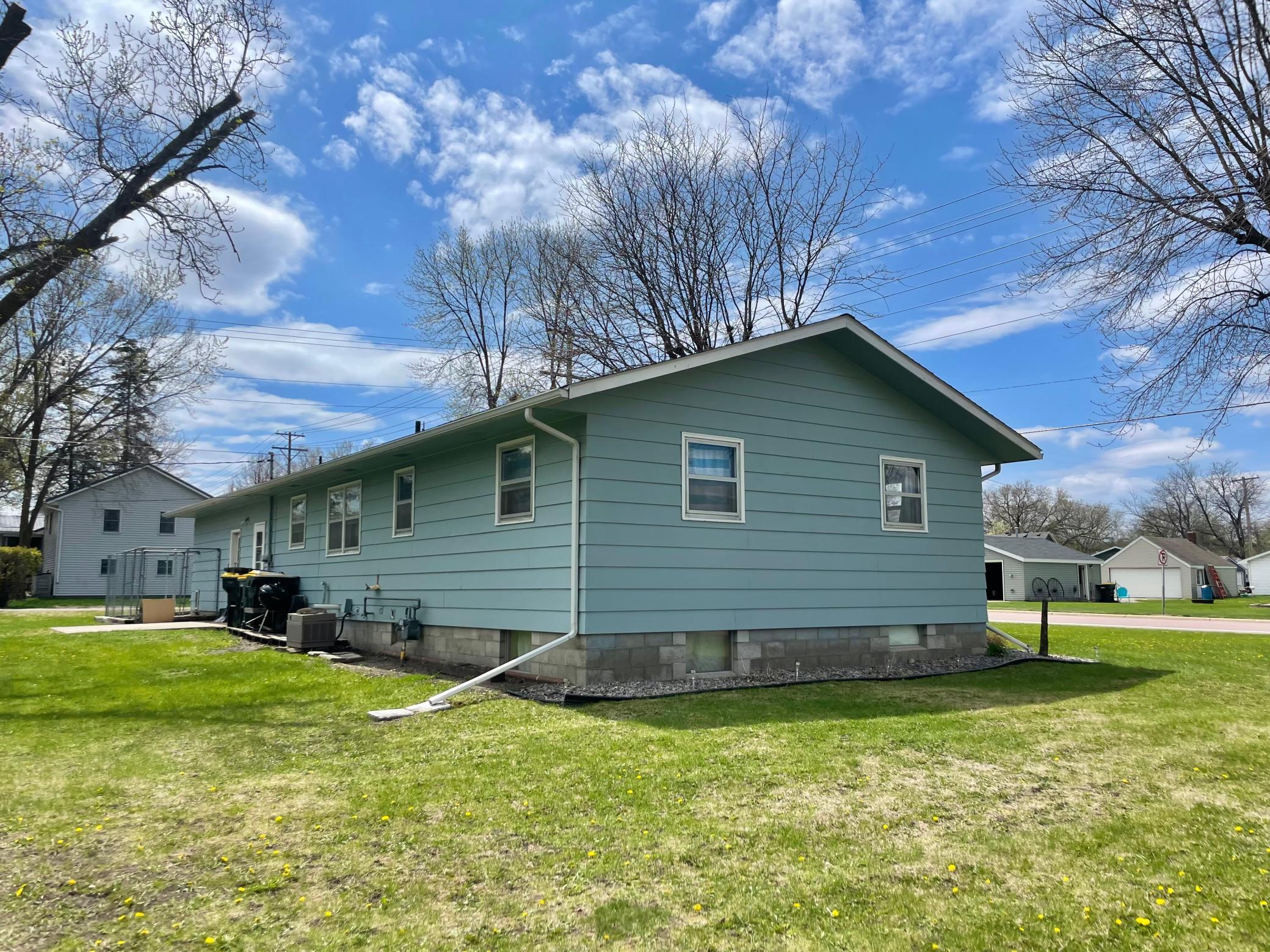 Homes for sale in Redwood Falls, MN | 215 N Swain St, Redwood Falls, MN 56283 | MLS# 7001654