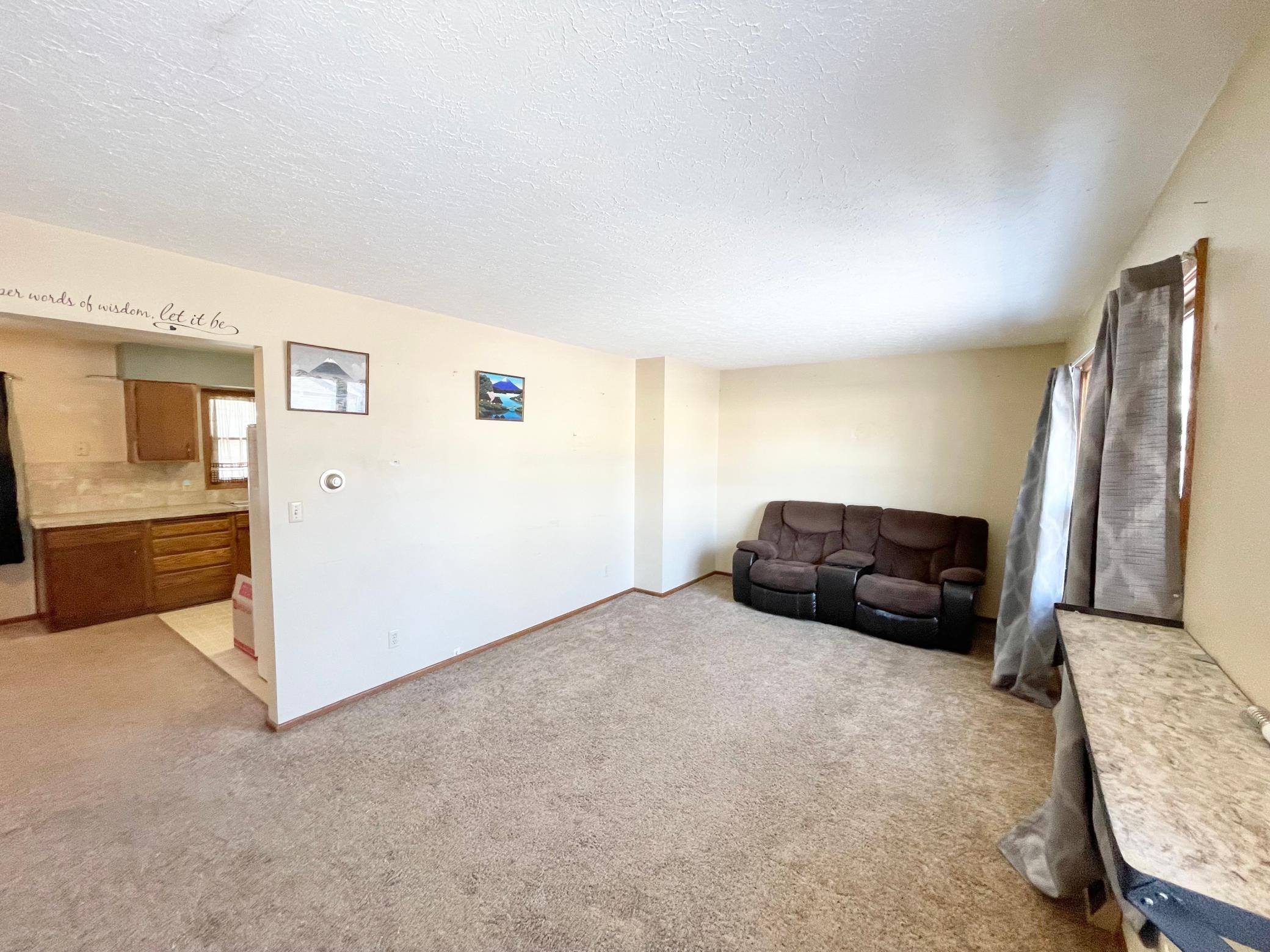 Homes for sale in Redwood Falls, MN | 215 N Swain St, Redwood Falls, MN 56283 | MLS# 7001654