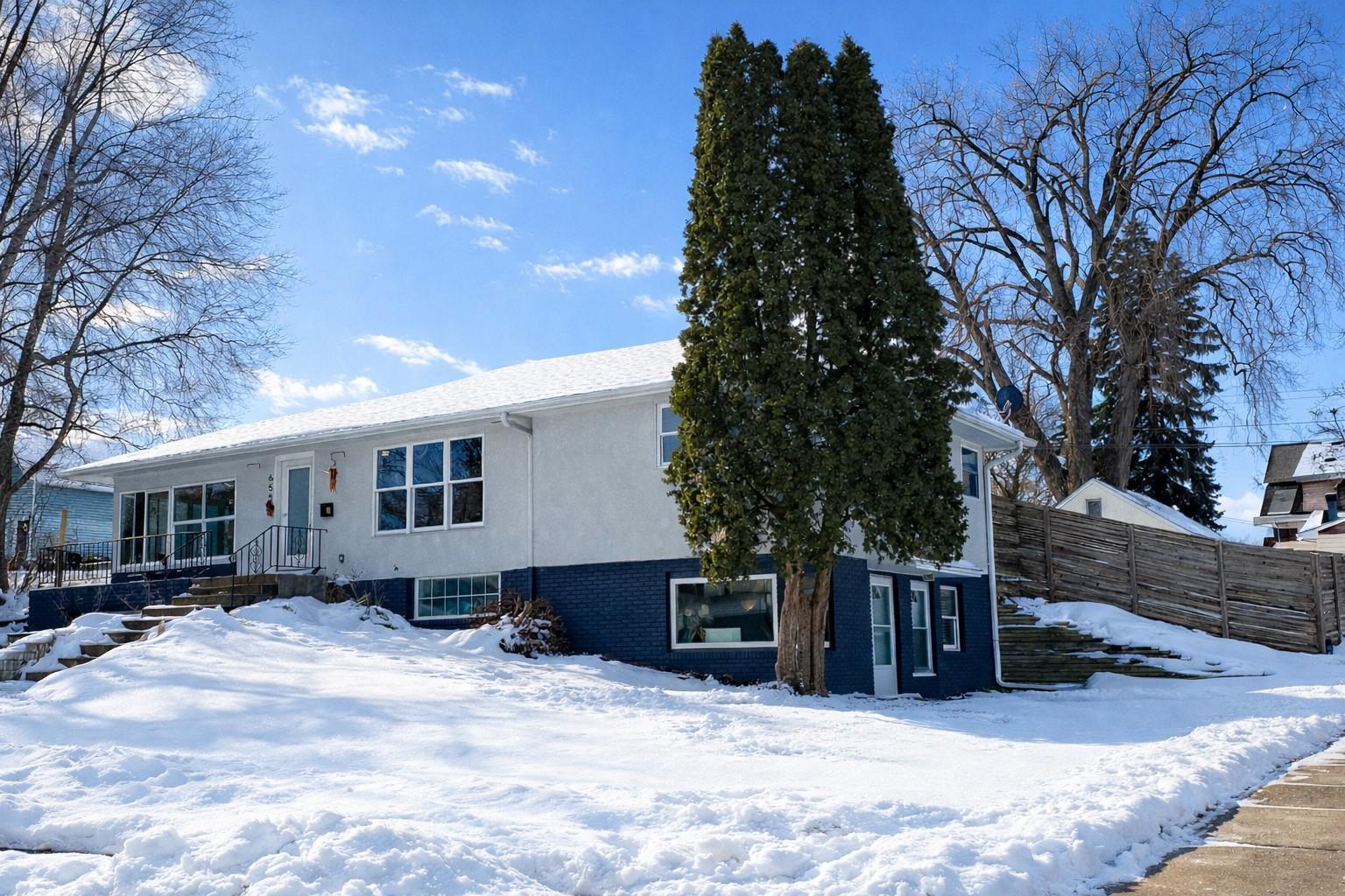 Homes for sale in South Saint Paul, MN | 655 11th Ave N, South Saint Paul, MN 55075 | MLS# 7002636