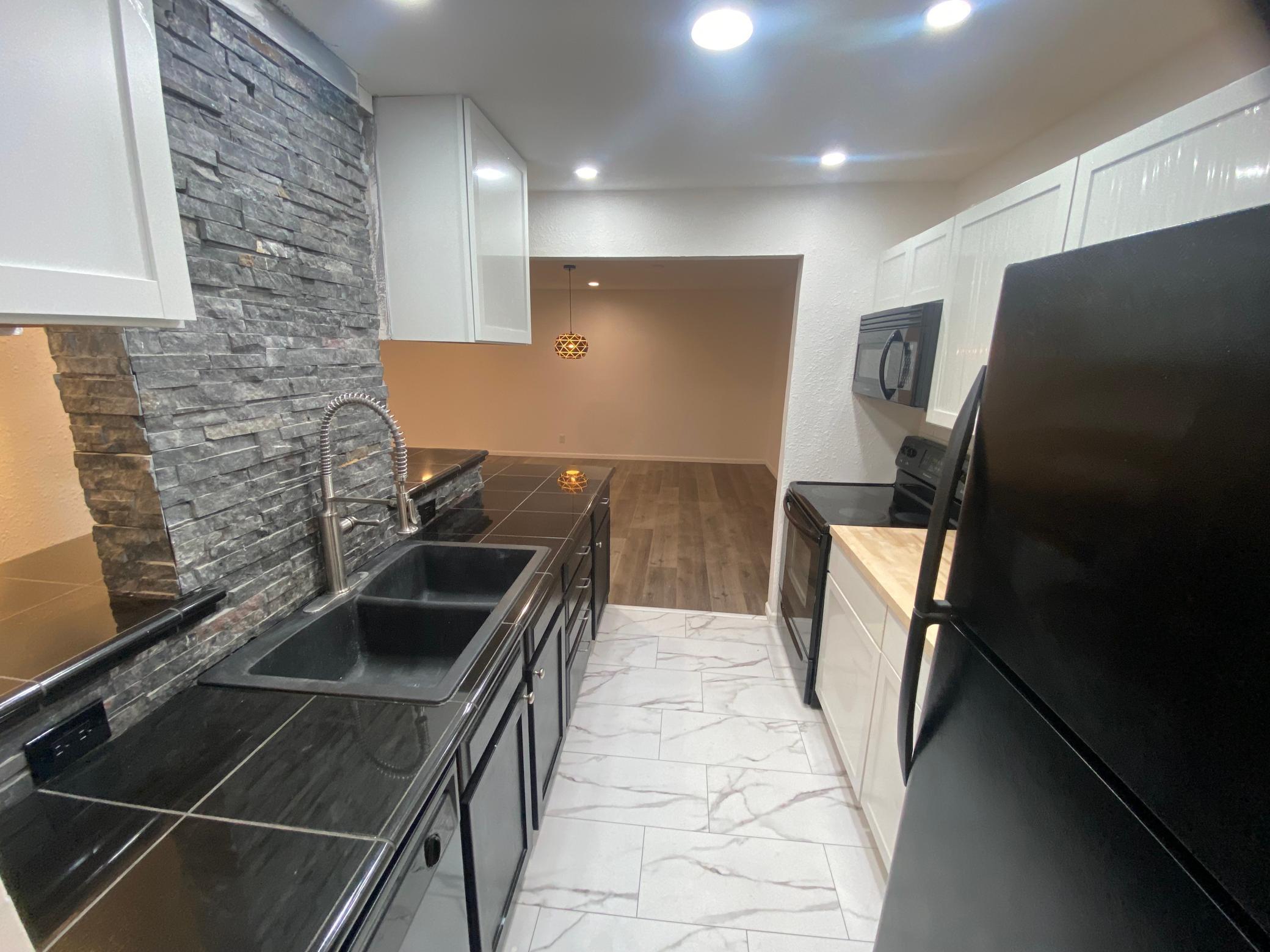Homes for sale in Little Canada, MN | 179 Little Canada Rd E #238, Little Canada, MN 55117 | MLS# 7002641