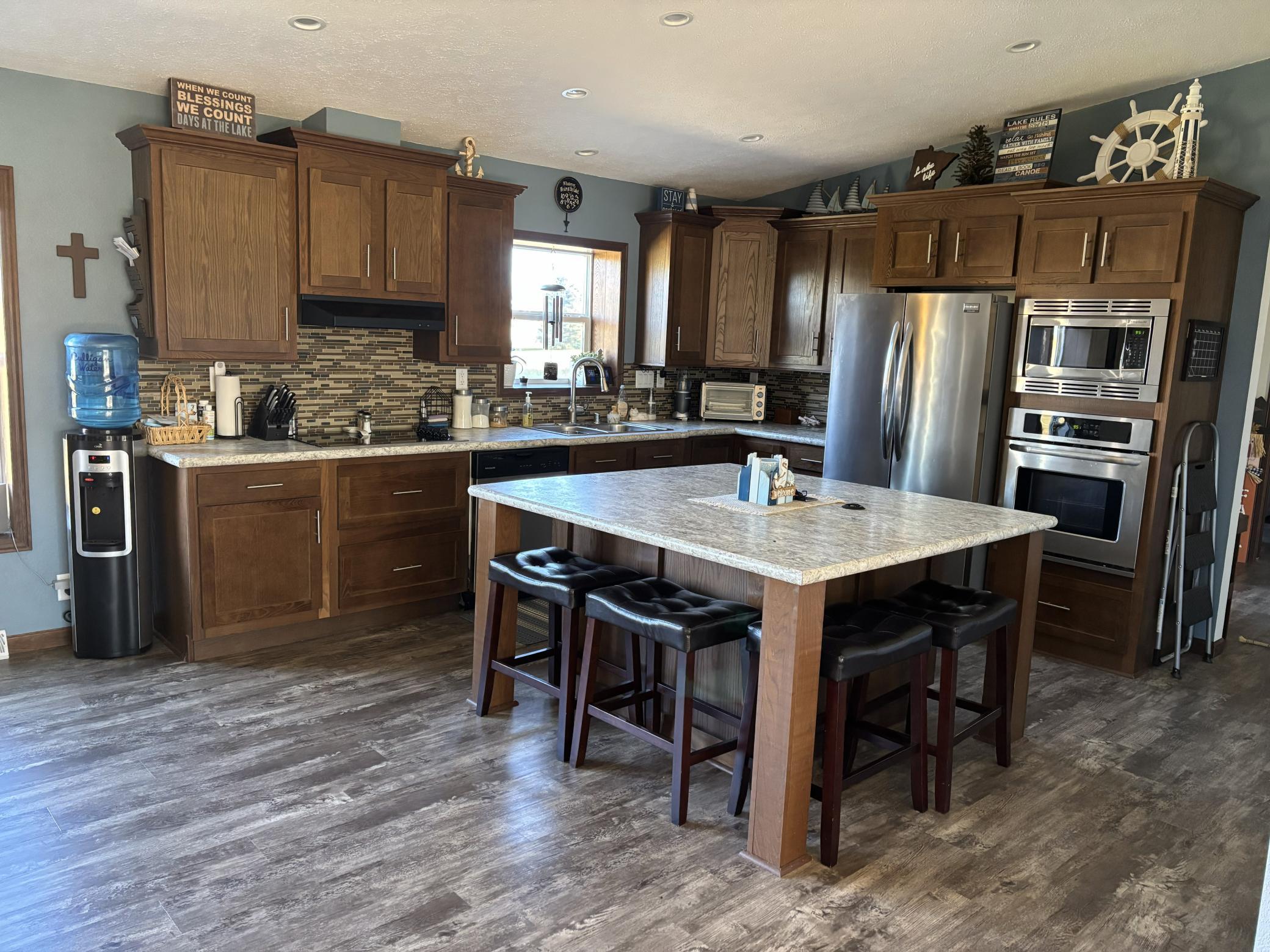 Homes for sale in Slayton, MN | 25 Lake Shetek Dr, Slayton, MN 56172 | MLS# 7002896