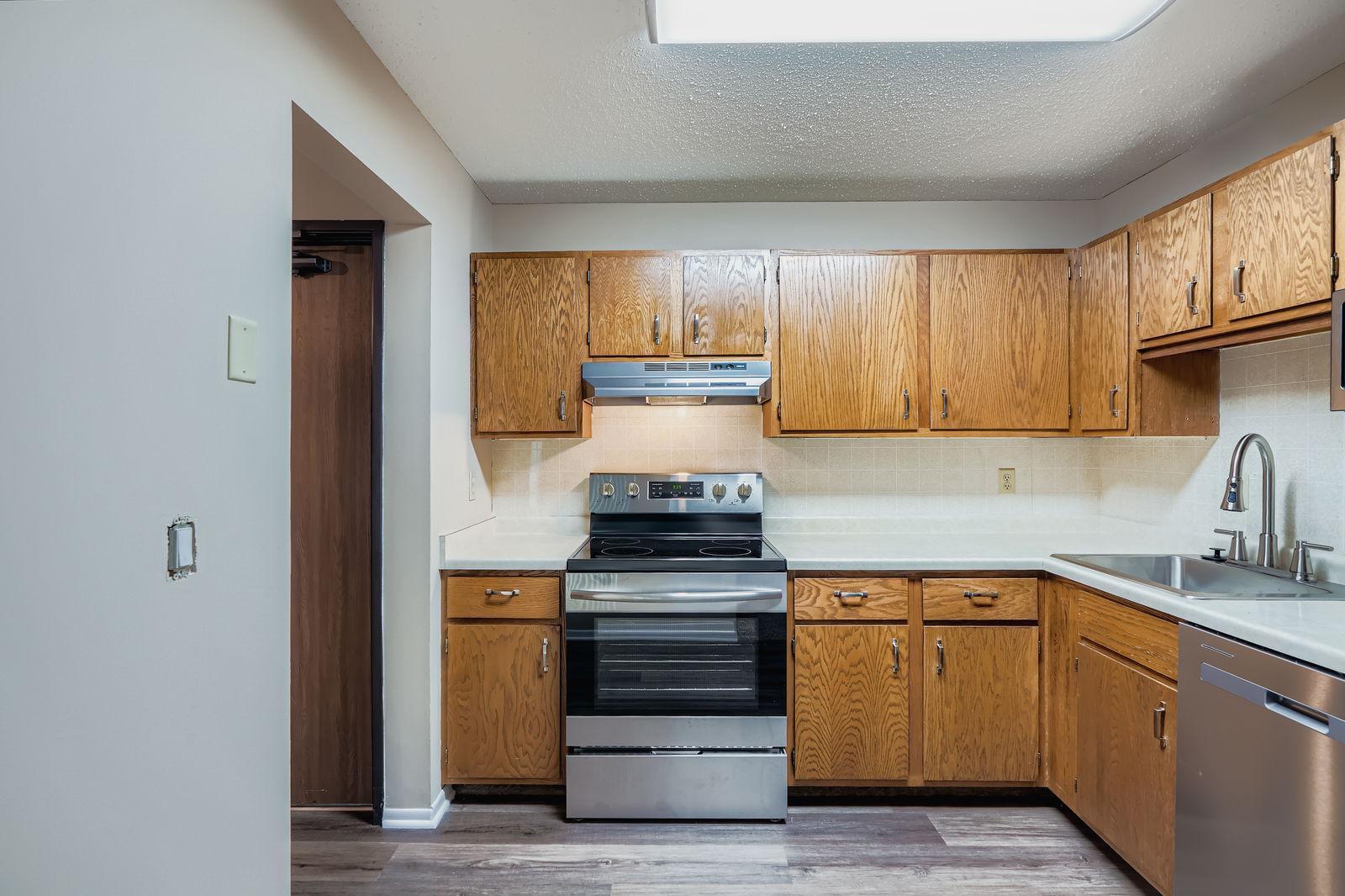 Homes for sale in Eagan, MN | 1887 Silver Bell Rd #103, Eagan, MN 55122 | MLS# 7002977