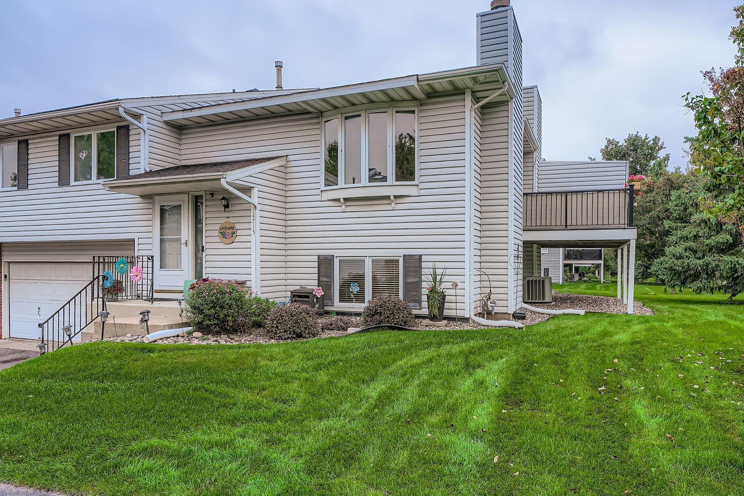 Homes for sale in Apple Valley, MN | 14715 Endicott Wy, Apple Valley, MN 55124 | MLS# 7003779