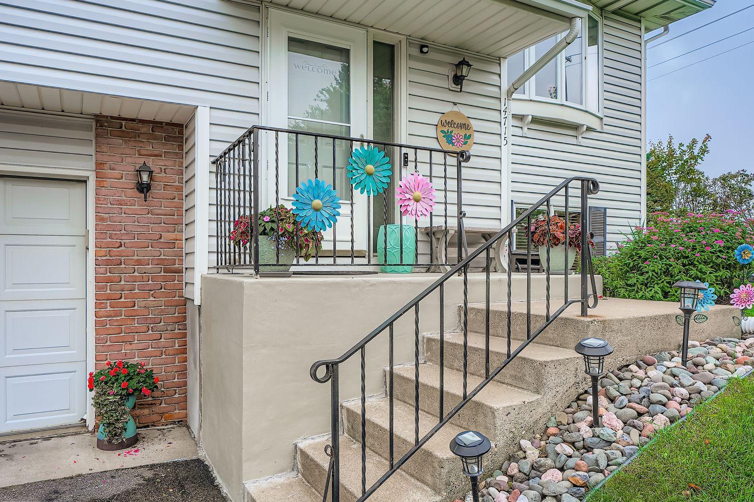 Homes for sale in Apple Valley, MN | 14715 Endicott Wy, Apple Valley, MN 55124 | MLS# 7003779