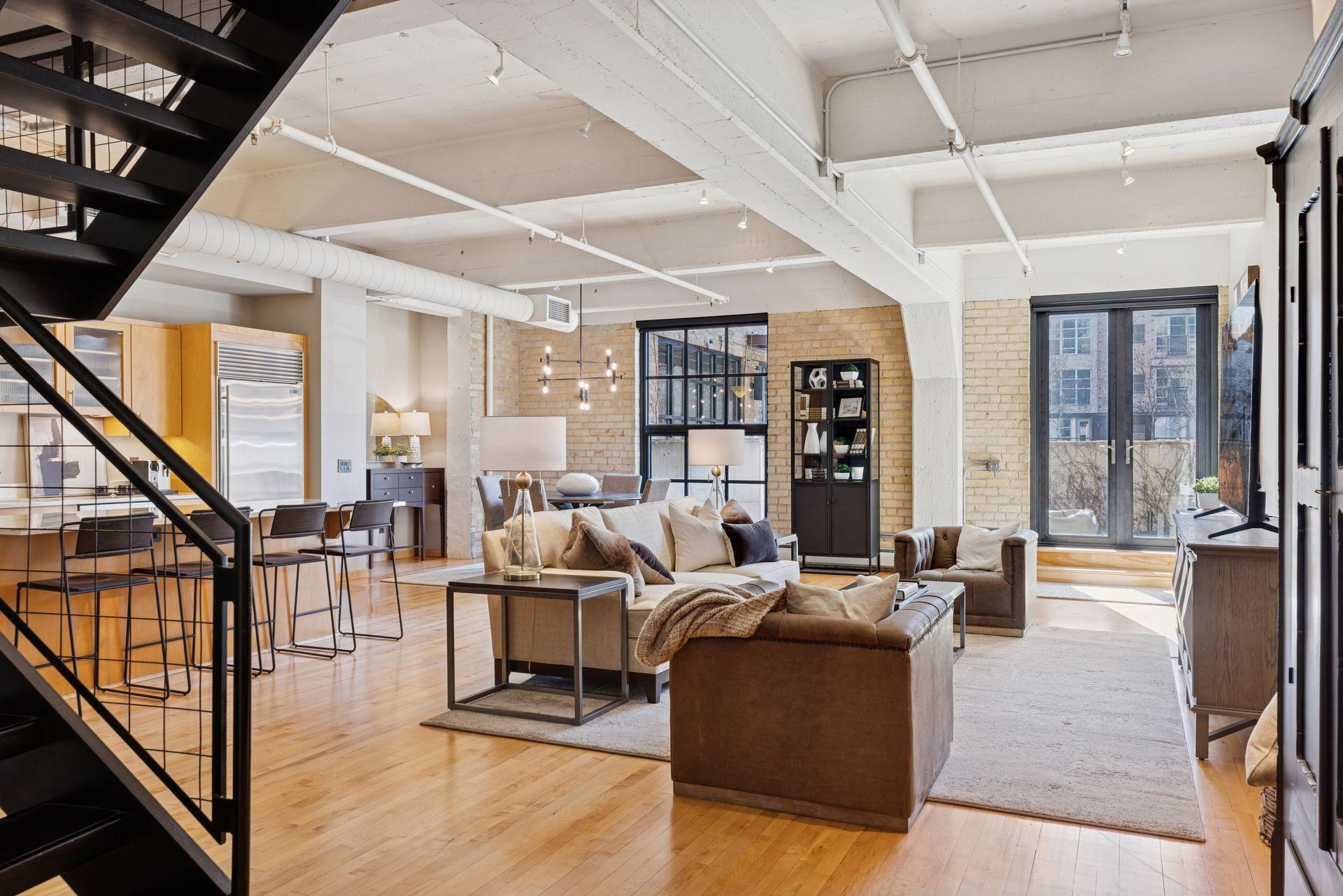 5th image of 117 Portland Ave #402, Minneapolis, MN 55401 | MLS# 7004222