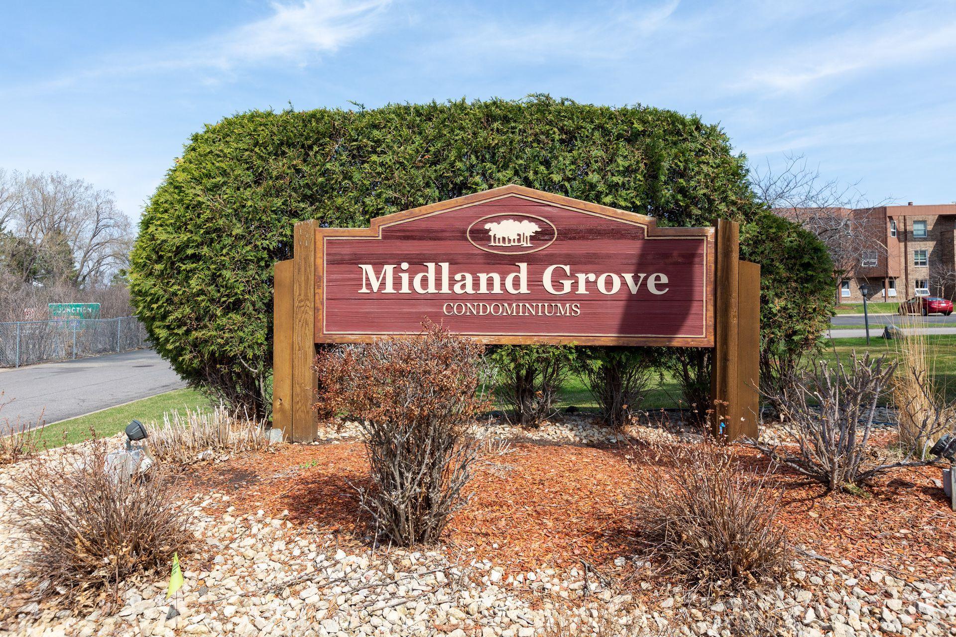 Homes for sale in Roseville, MN | 2210 Midland Grove Rd #209, Roseville, MN 55113 | MLS# 7004475