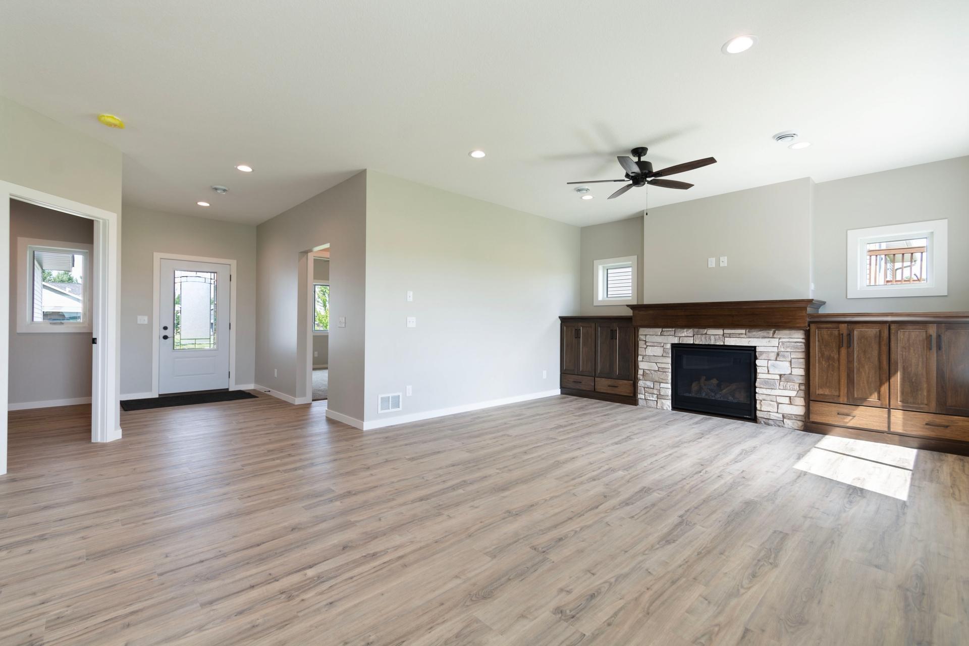 Homes for sale in Hutchinson, MN | 1534 9Th Ave Sw, Hutchinson, MN 55350 | MLS# 7005811