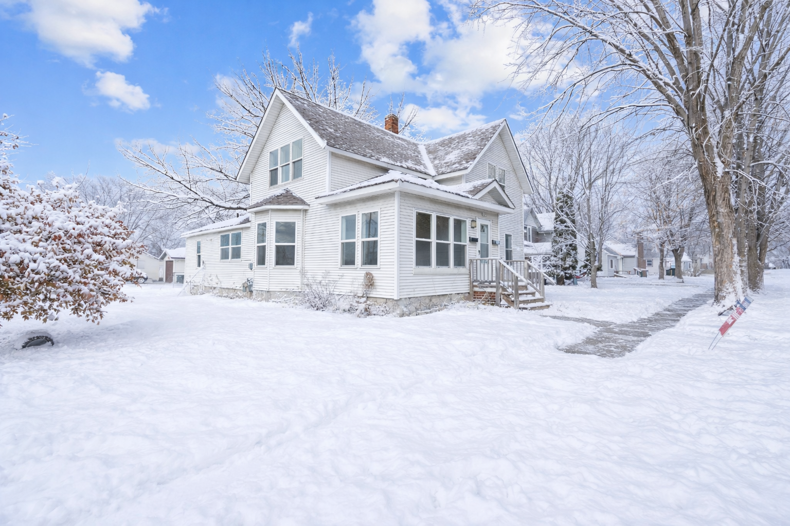 Homes for sale in Glencoe, MN | 1207 Desoto Ave N, Glencoe, MN 55336 | MLS# 7006158