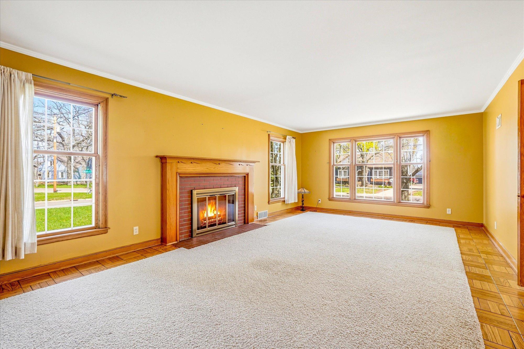 3rd image of 1027 Cedar Ave, Albert Lea, MN 56007 | MLS# 7006332