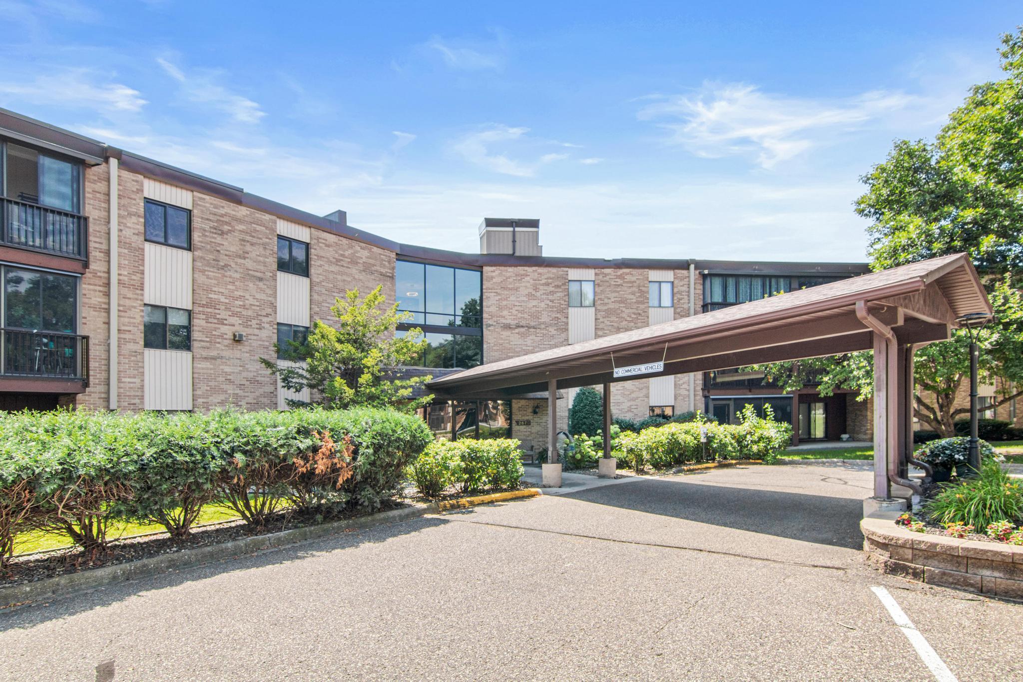 Homes for sale in Roseville, MN | 2670 Oxford St N #230, Roseville, MN 55113 | MLS# 7007200