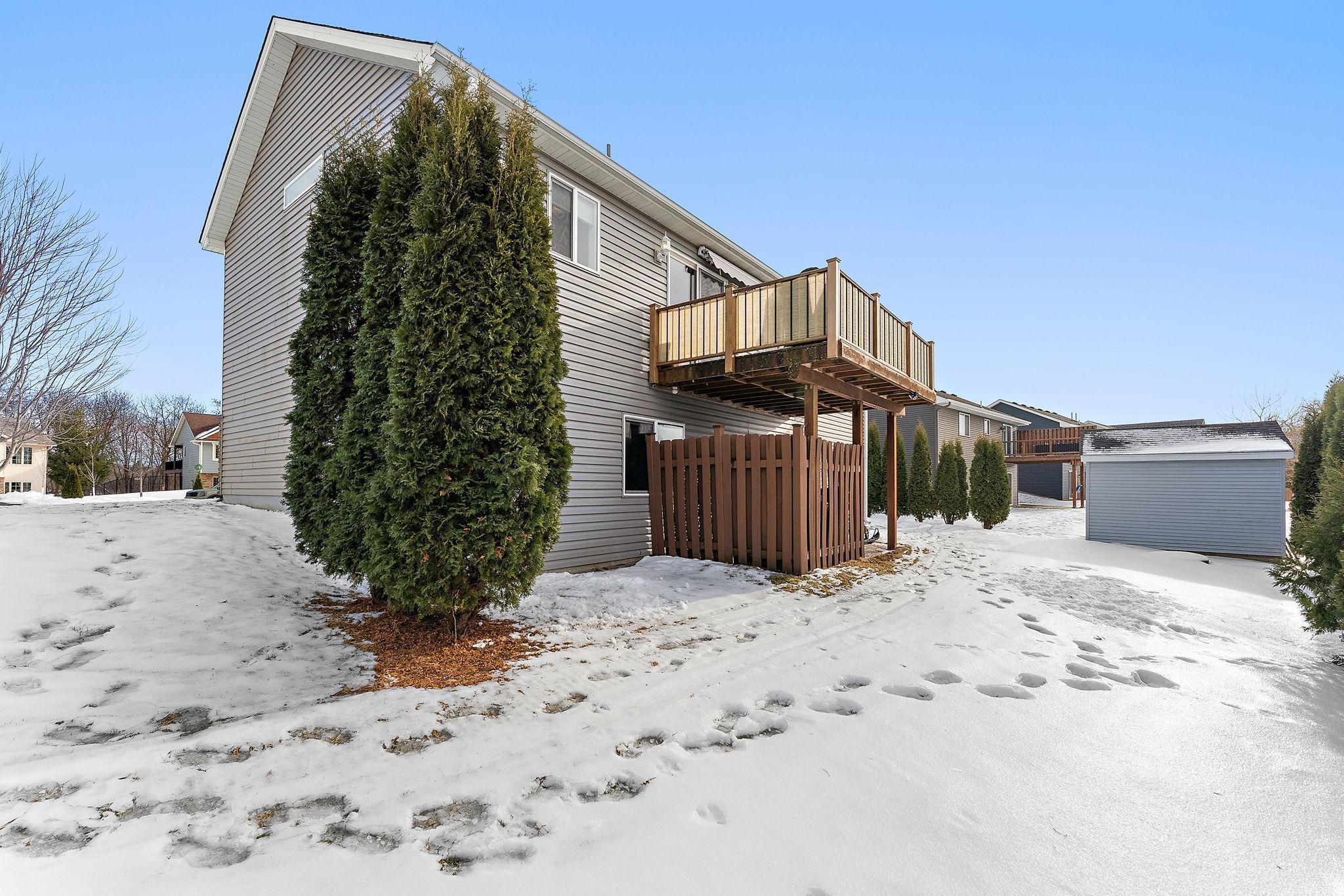 Homes for sale in Lindstrom, MN | 12012 Mayview Curv, Lindstrom, MN 55045 | MLS# 7007210