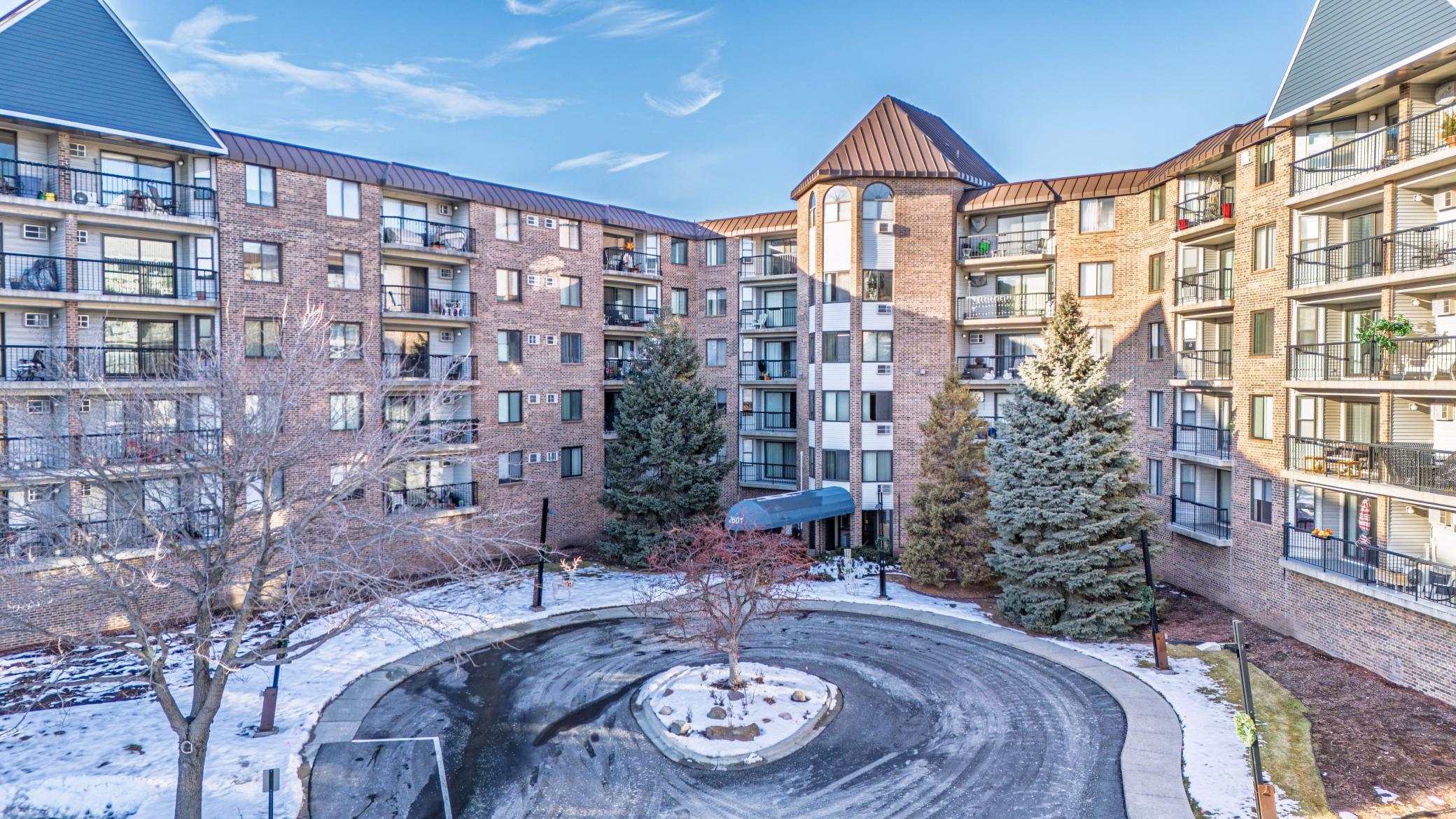 Homes for sale in Saint Anthony, MN | 2601 Kenzie Ter #515, Saint Anthony, MN 55418 | MLS# 7007300