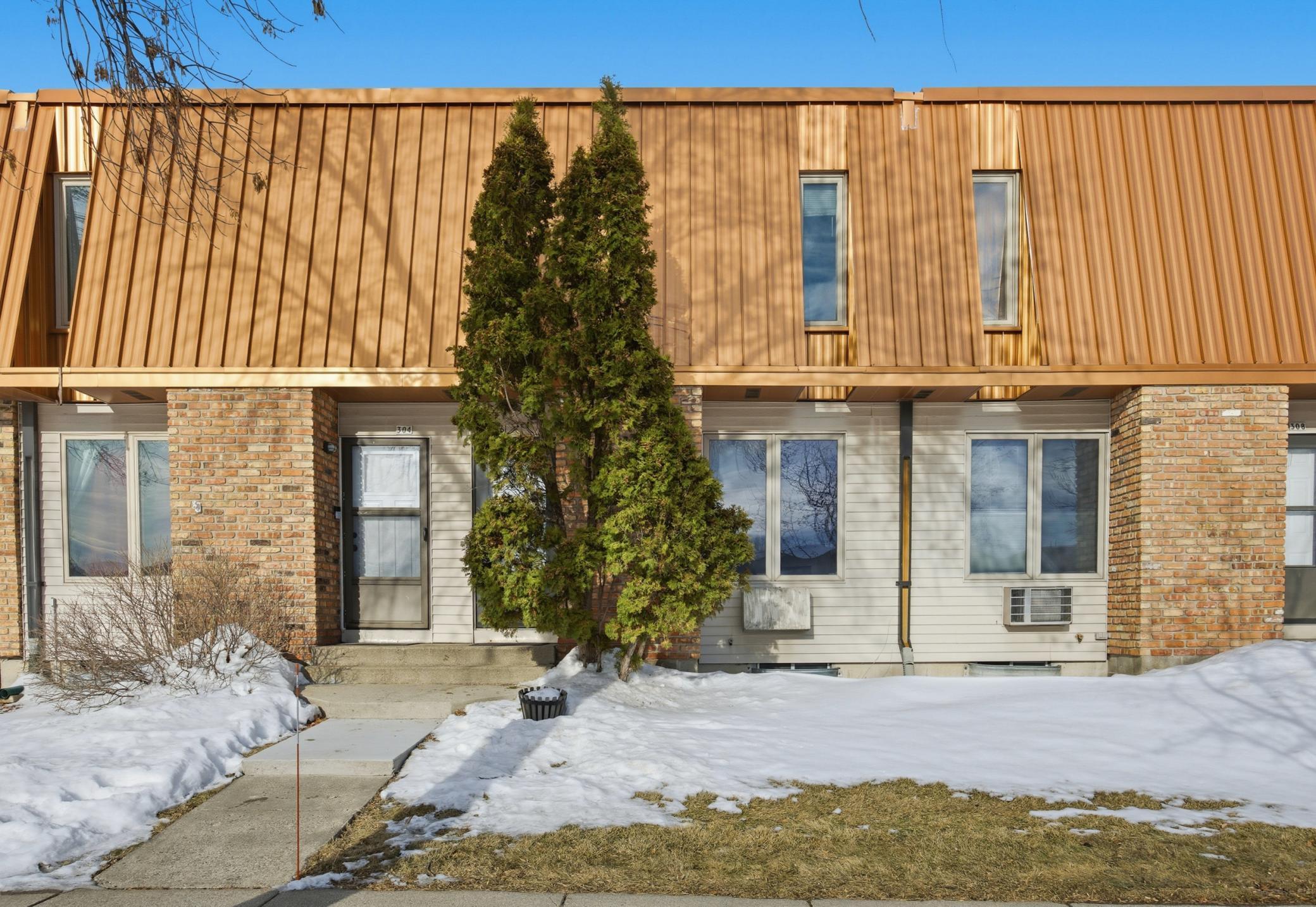 Homes for sale in West Fargo, ND | 306 13th Ave E, West Fargo, ND 58078 | MLS# 7007367