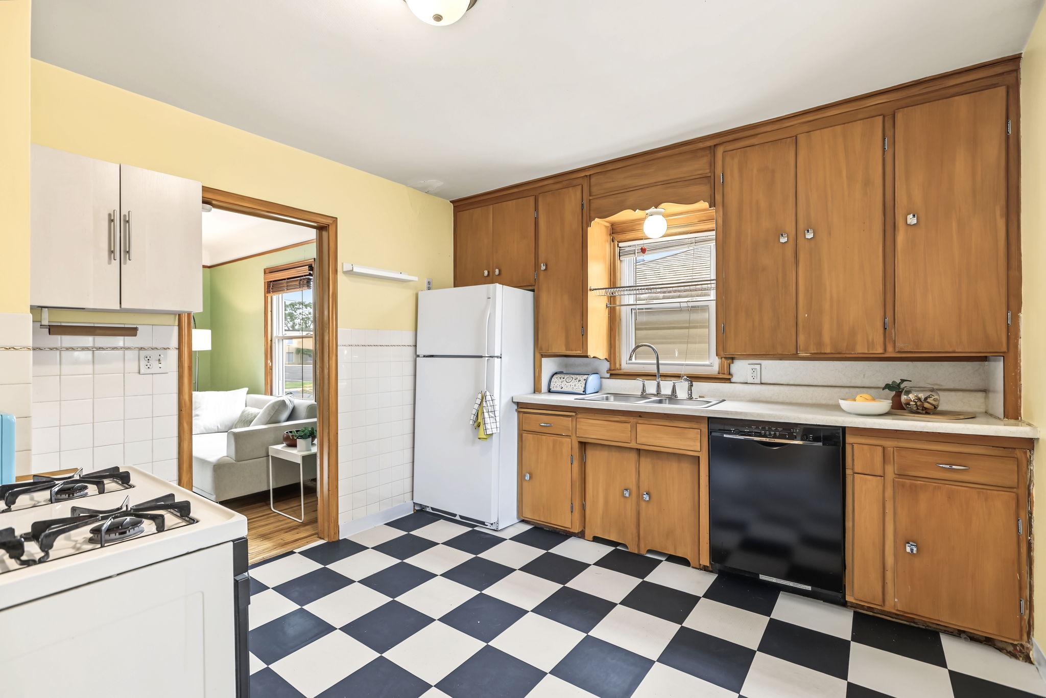 3rd image of 4018 Monroe St Ne, Columbia Heights, MN 55421 | MLS# 7007485