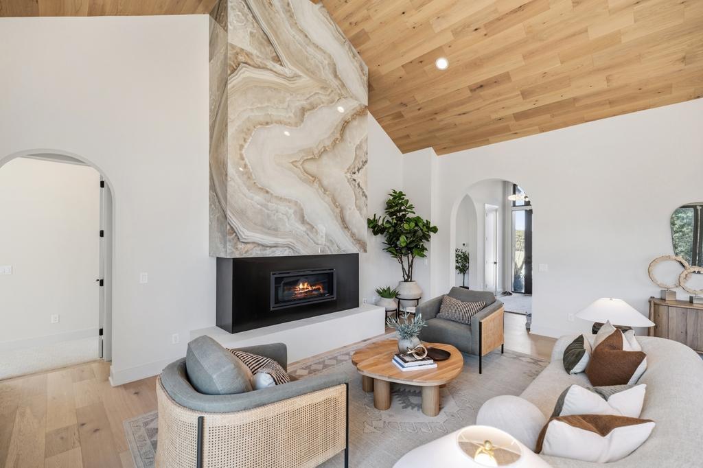 Homes for sale in West Lakeland Twp, MN | 13975 27th St N, West Lakeland Twp, MN 55082 | MLS# 7007884