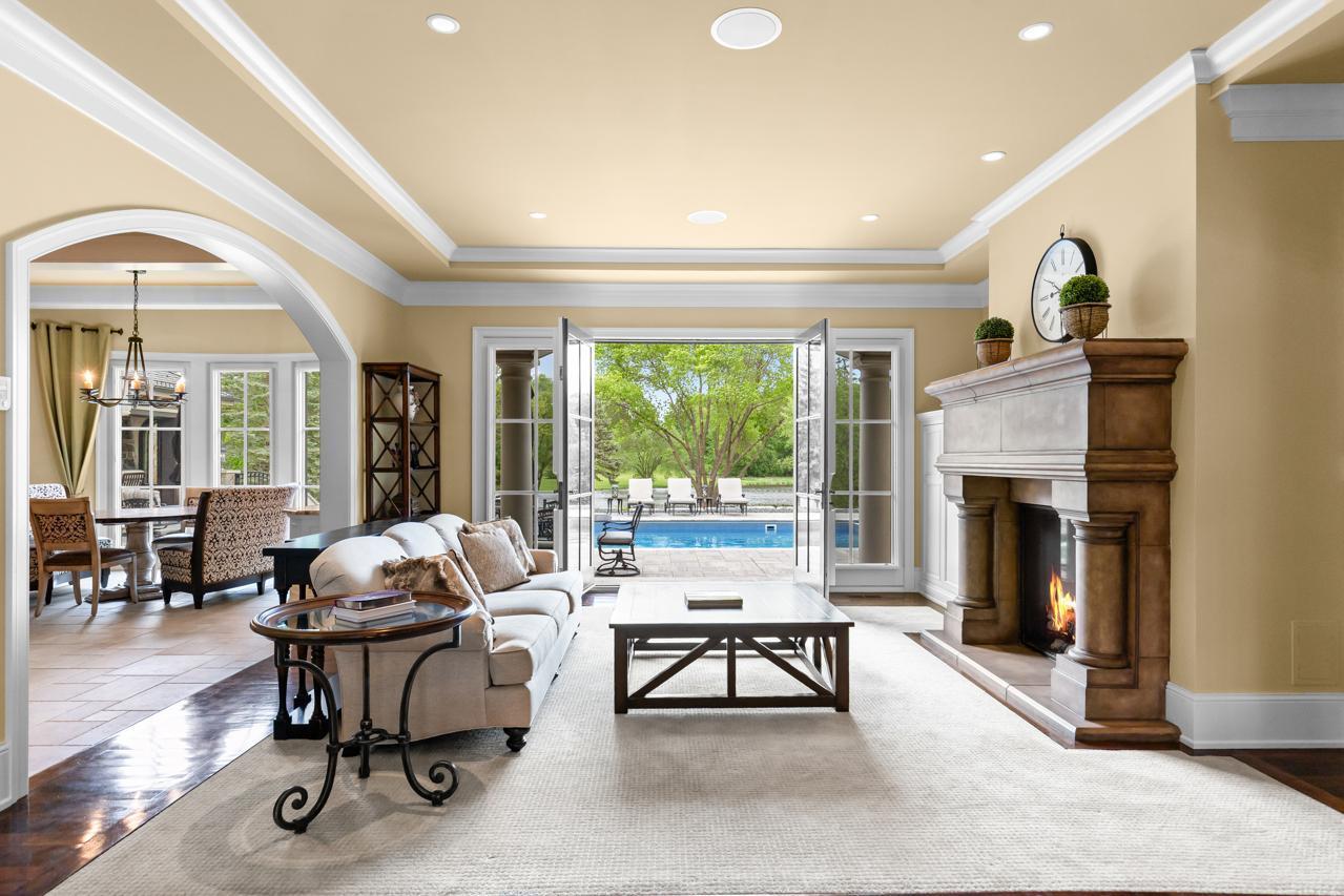 Homes for sale in Wayzata, MN | 1560 Hunter Dr, Wayzata, MN 55391 | MLS# 7007959