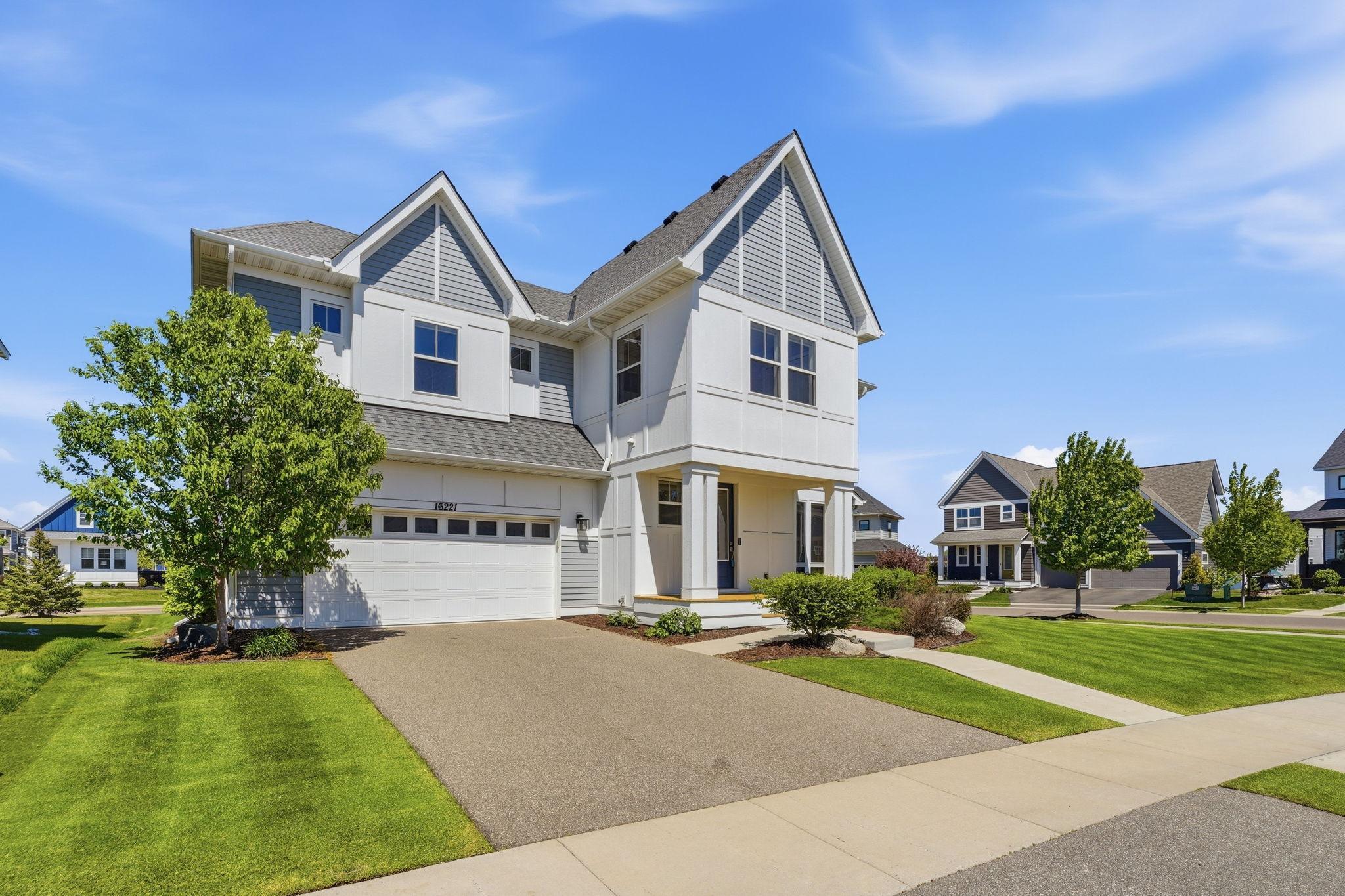 2nd image of 16221 Duskwood Trl, Lakeville, MN 55044 | MLS# 7008574