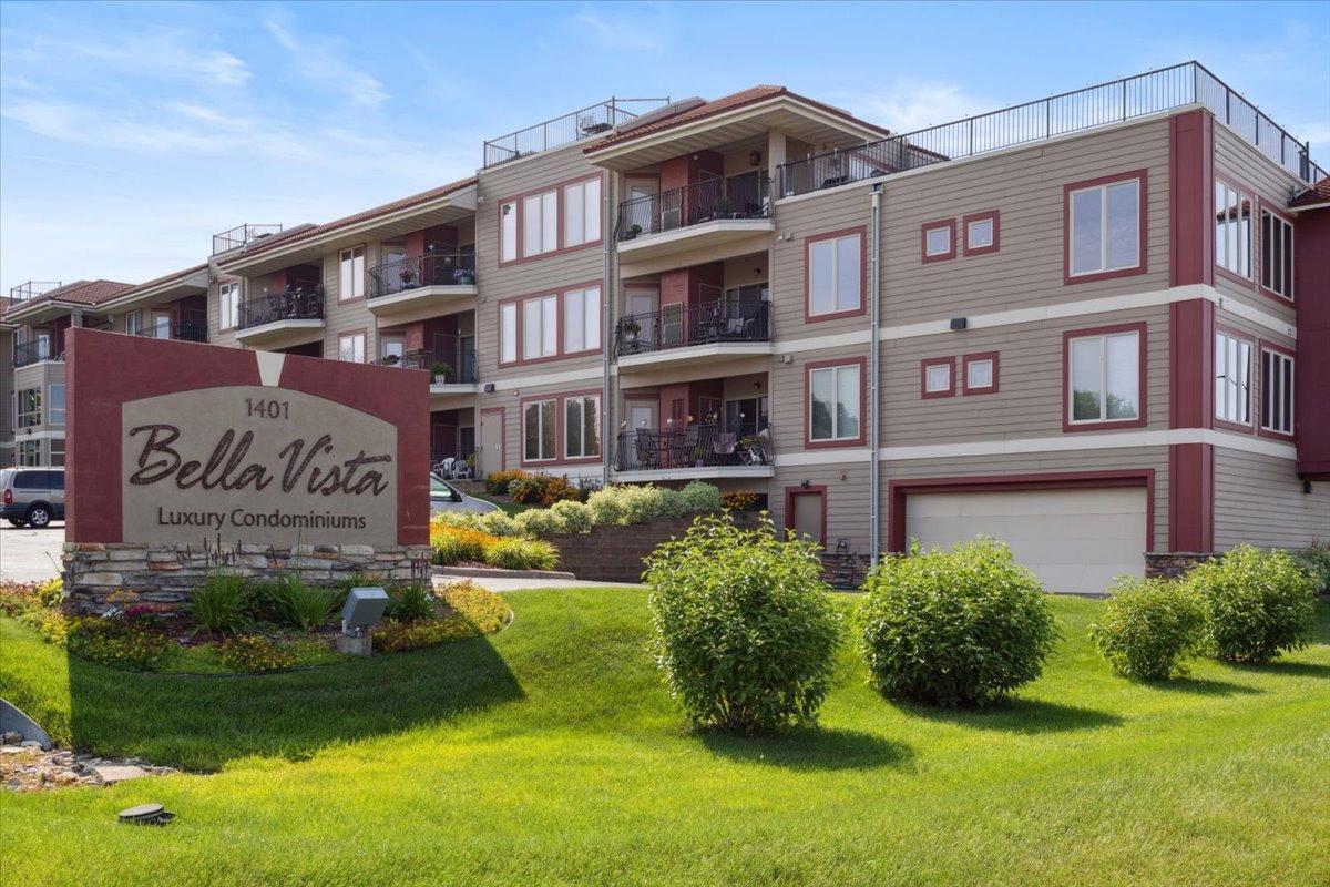 Homes for sale in Lake City, MN | 1401 N Lakeshore Dr #209, Lake City, MN 55041 | MLS# 7008607