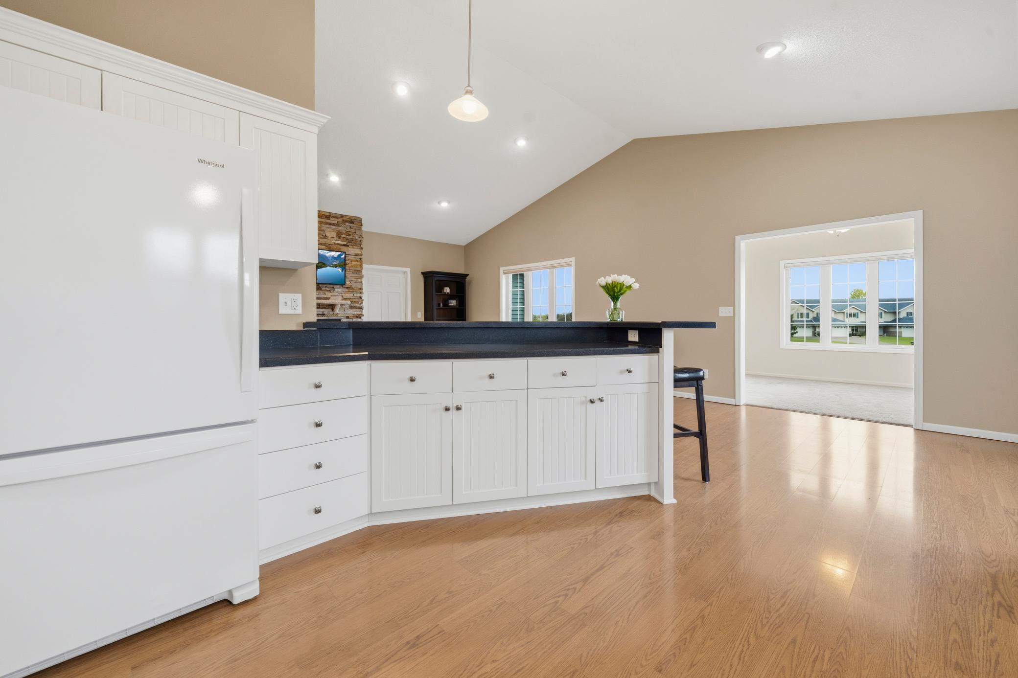 5th image of 302 Ashley Ct, Alexandria, MN 56308 | MLS# 7009328