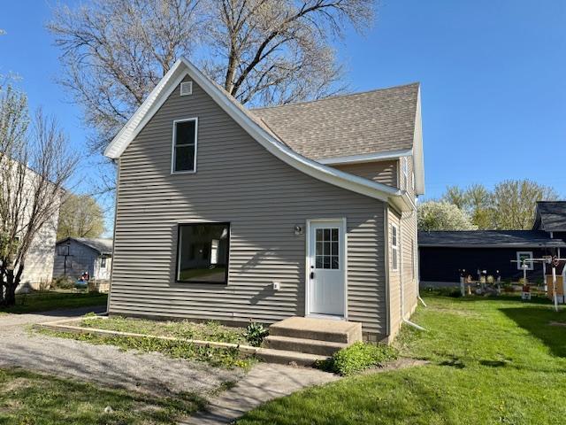 Homes for sale in Redwood Falls, MN | 515 E Spring St, Redwood Falls, MN 56283 | MLS# 7009749